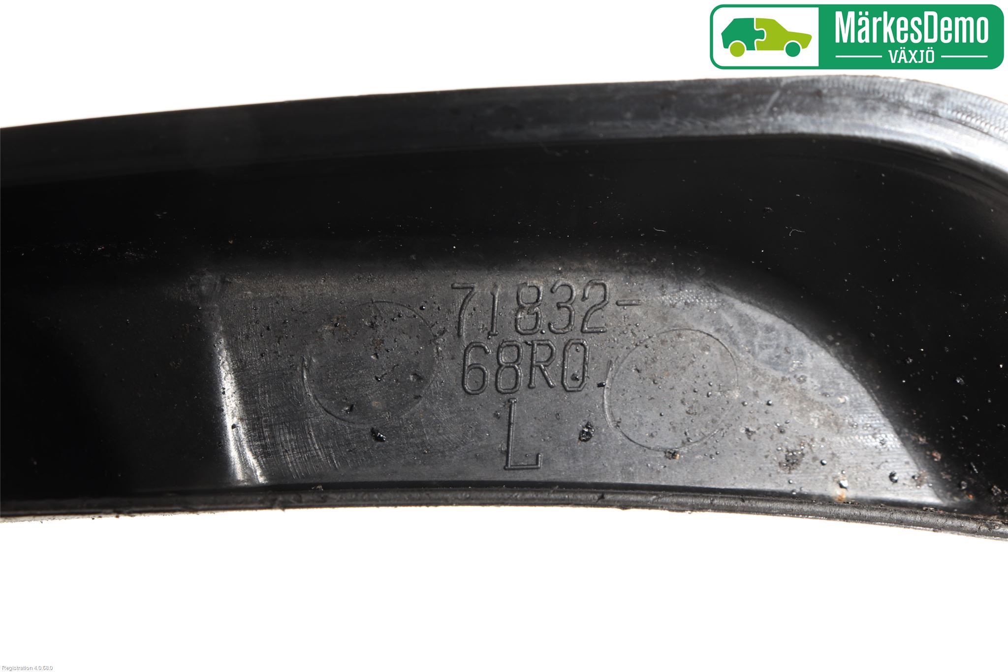 Suzuki SWIFT 17-24 Stötfångardel Bak Vä