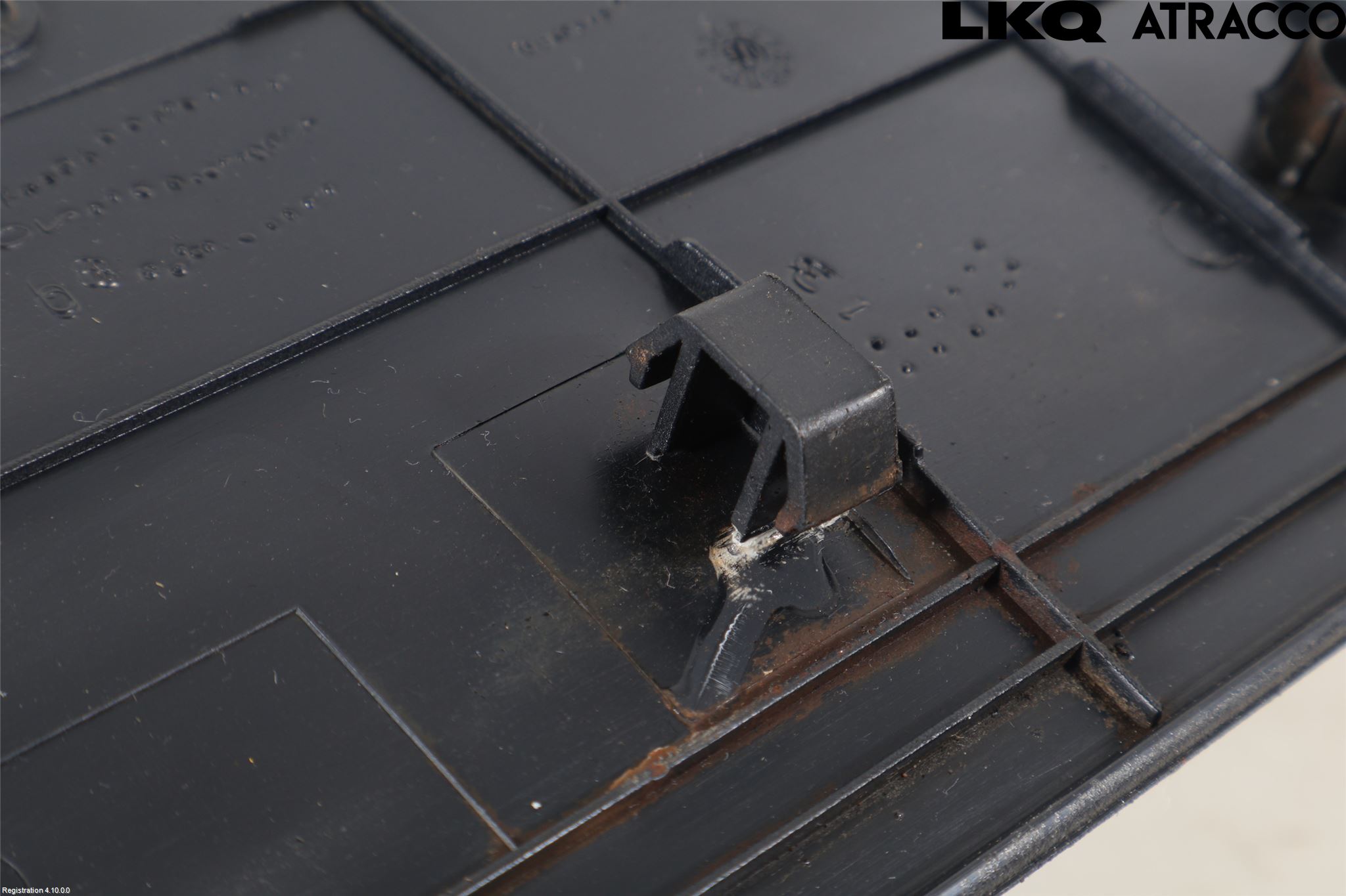 Toyota HILUX 05-16 Stötfångardel Bak Mitt