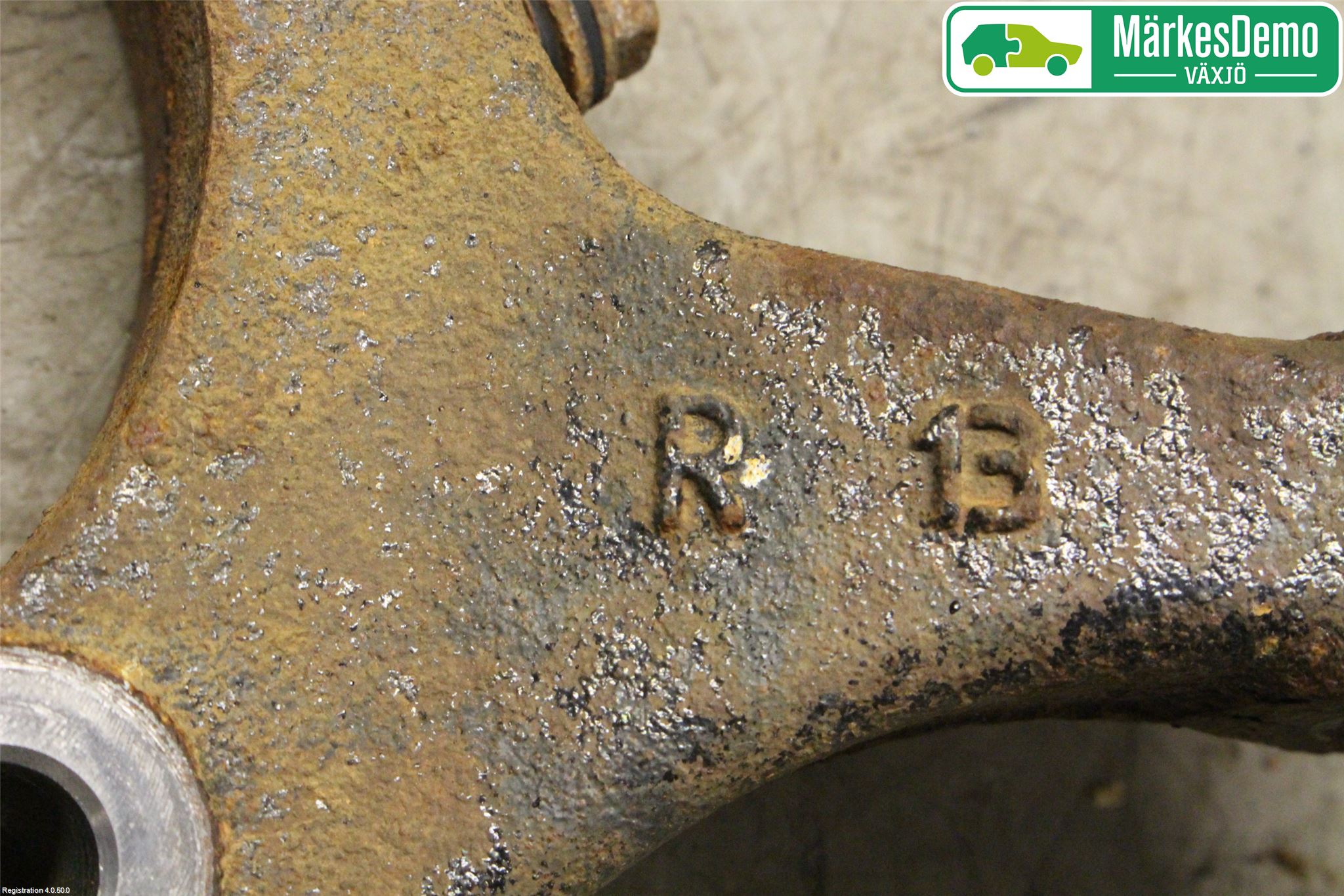 Toyota RAV4 13-18 Styrspindel Lagerhus Hö