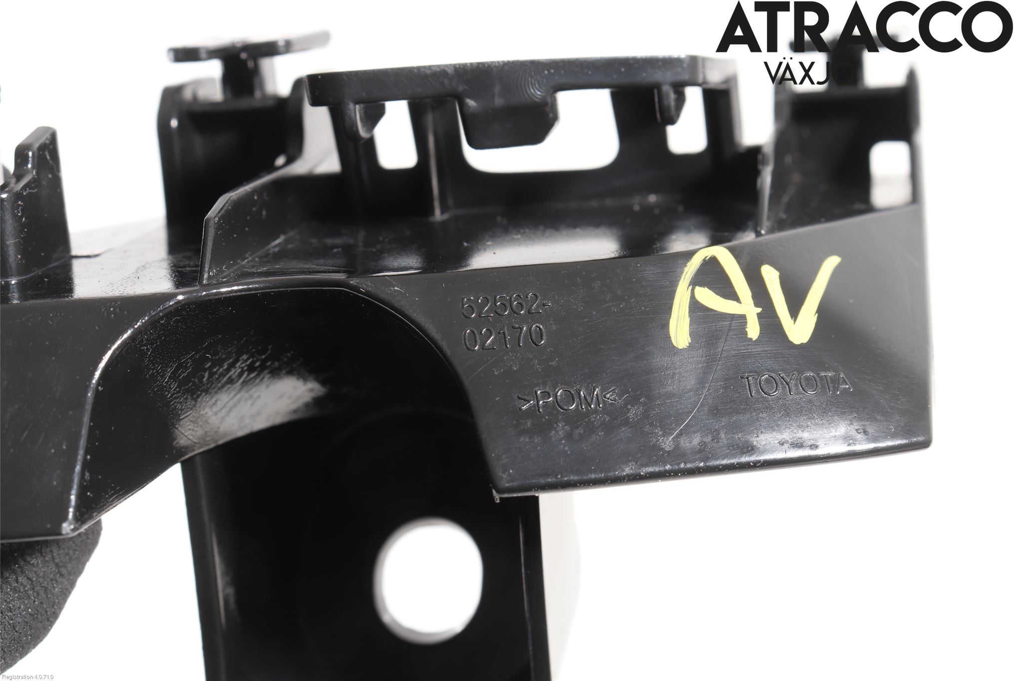 Toyota AURIS 13-19 Stötfångarfäste Bak Hö