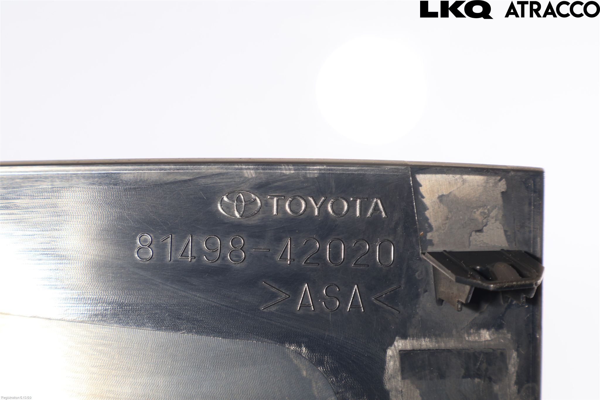 Toyota bZ4X EA10 22- Bakljussarg