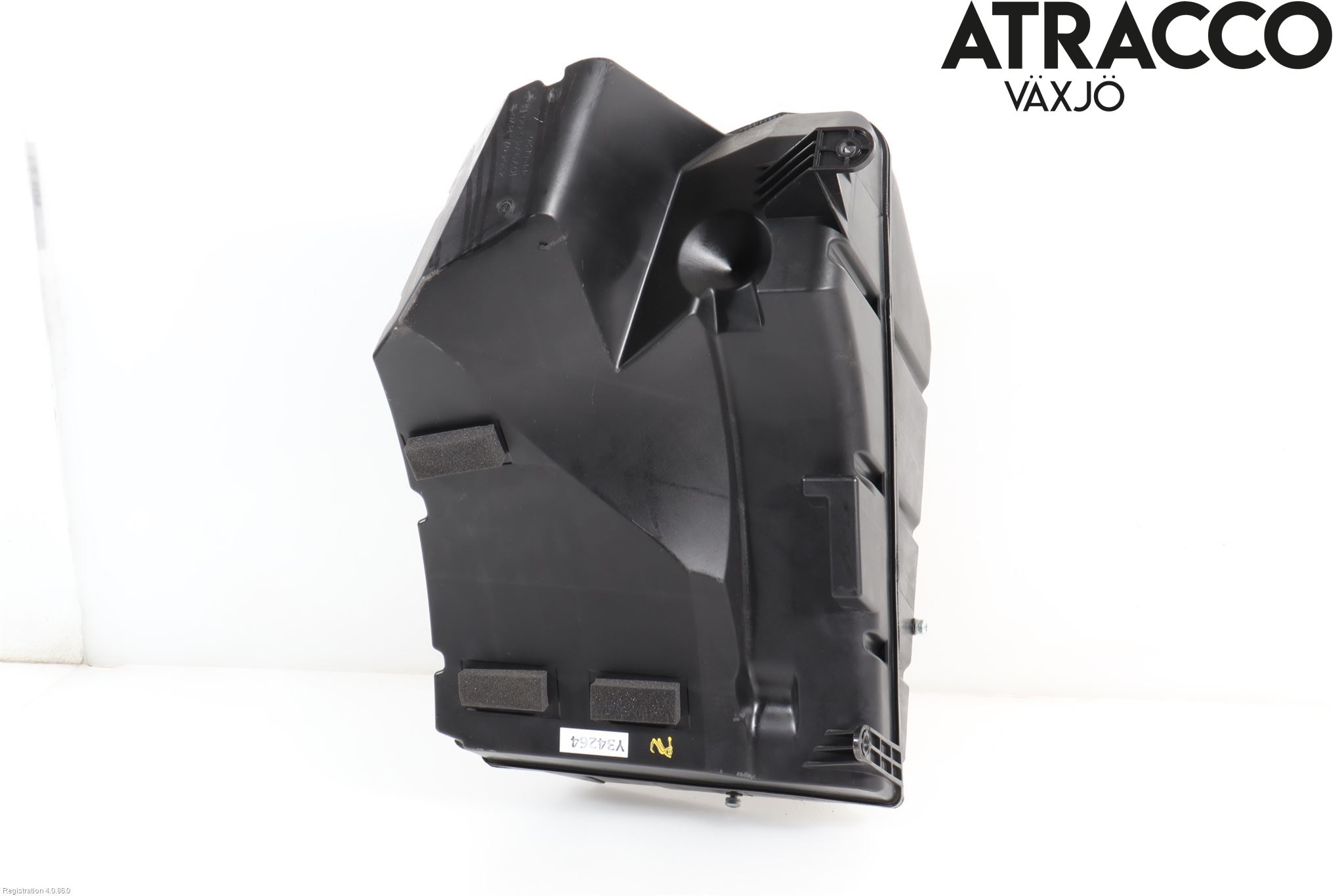 Tesla MODEL 3 17- Högtalare