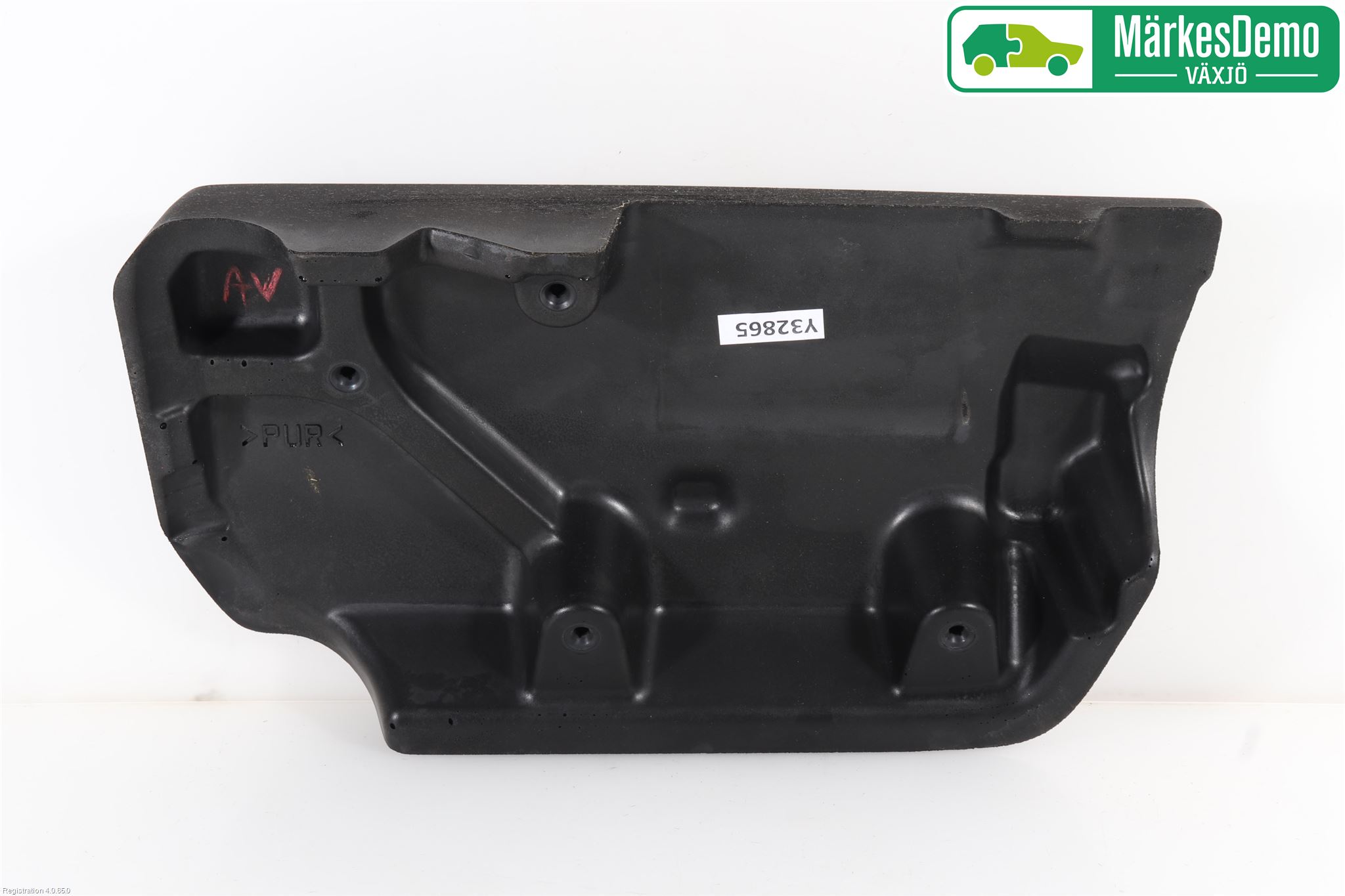 Suzuki SWIFT 17-24 Motorkåpa