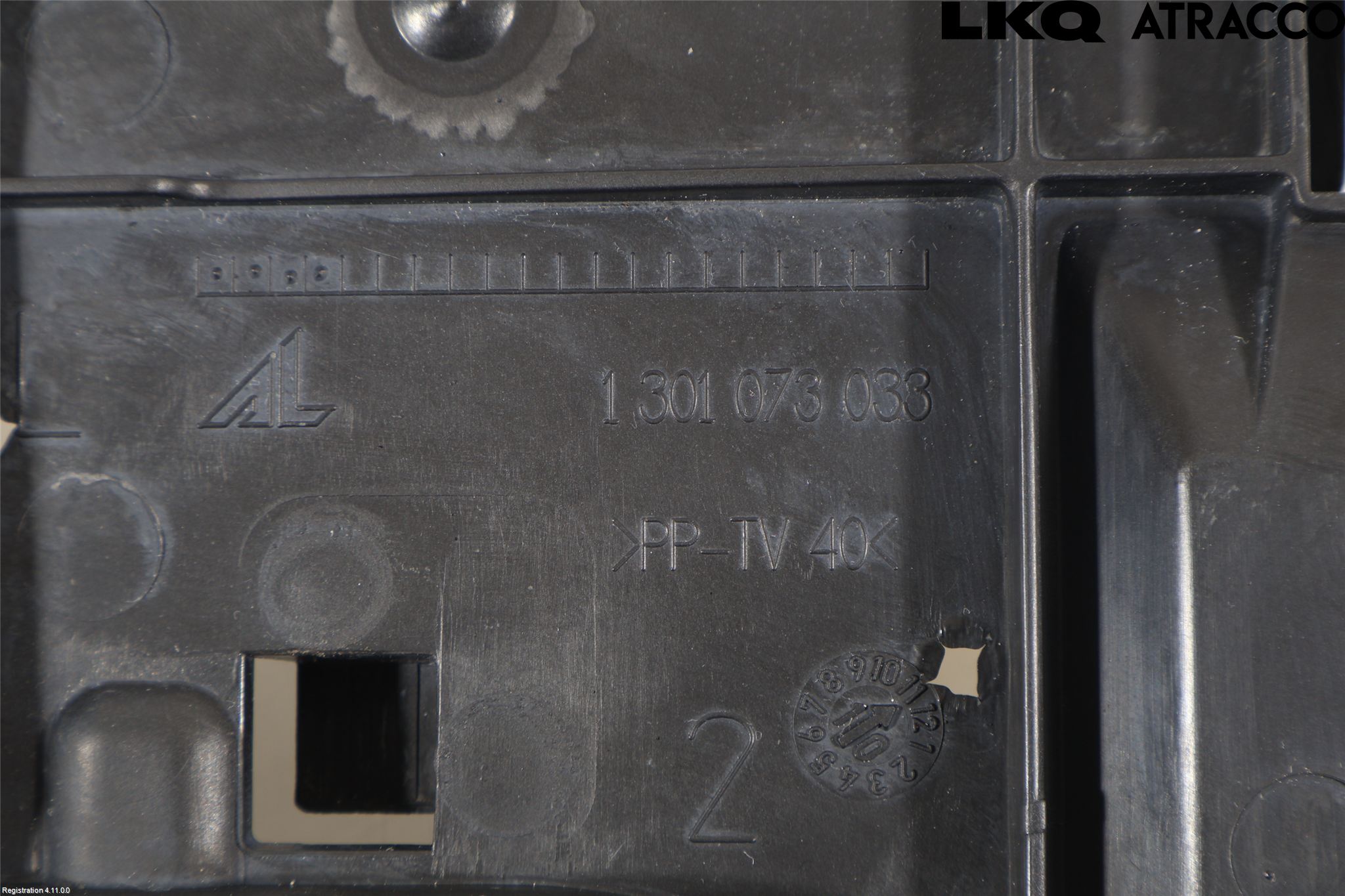 Audi A4/S4 08-11 Strålkast Fästsarg