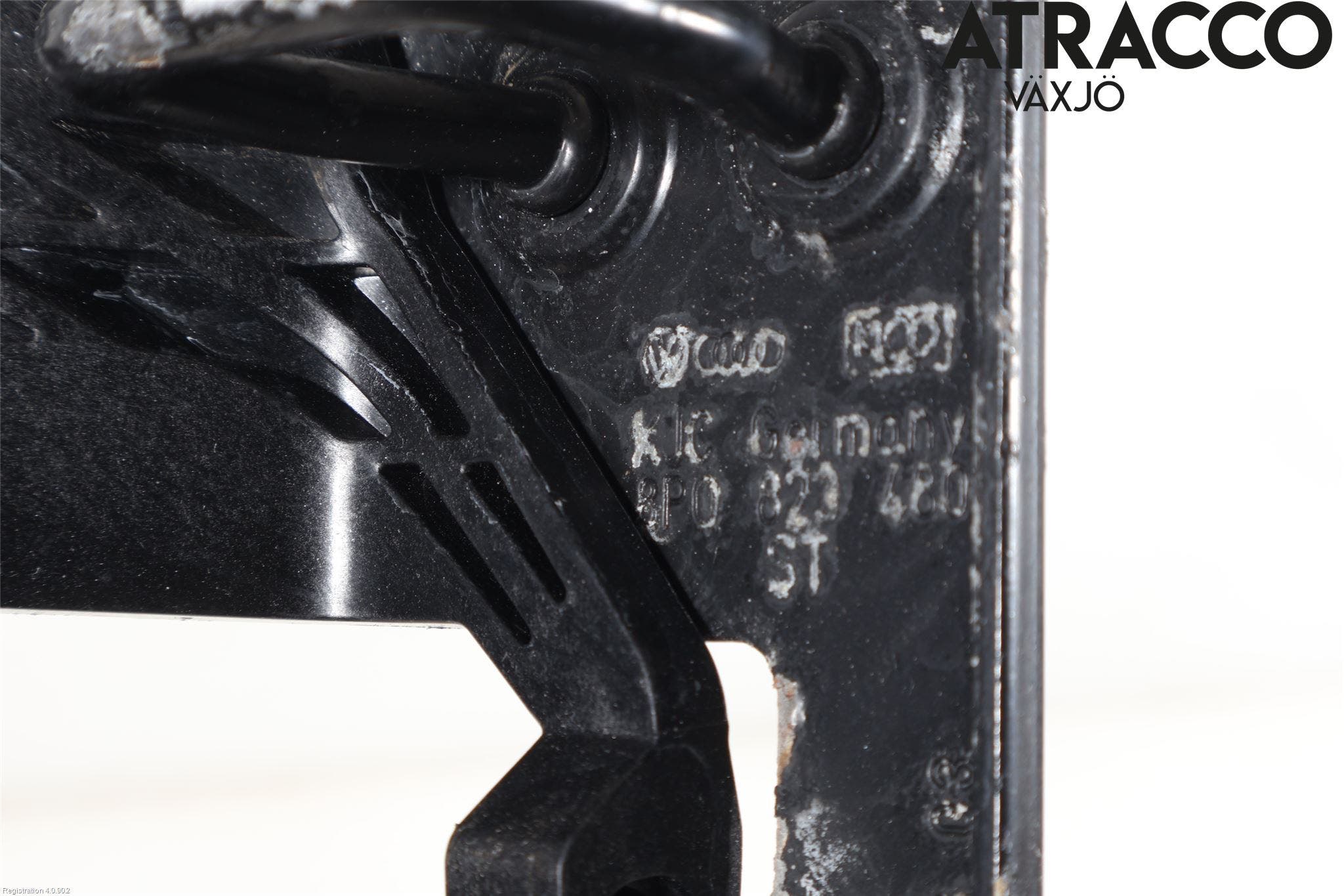 Audi A3/S3     04-05 Huv Spärr