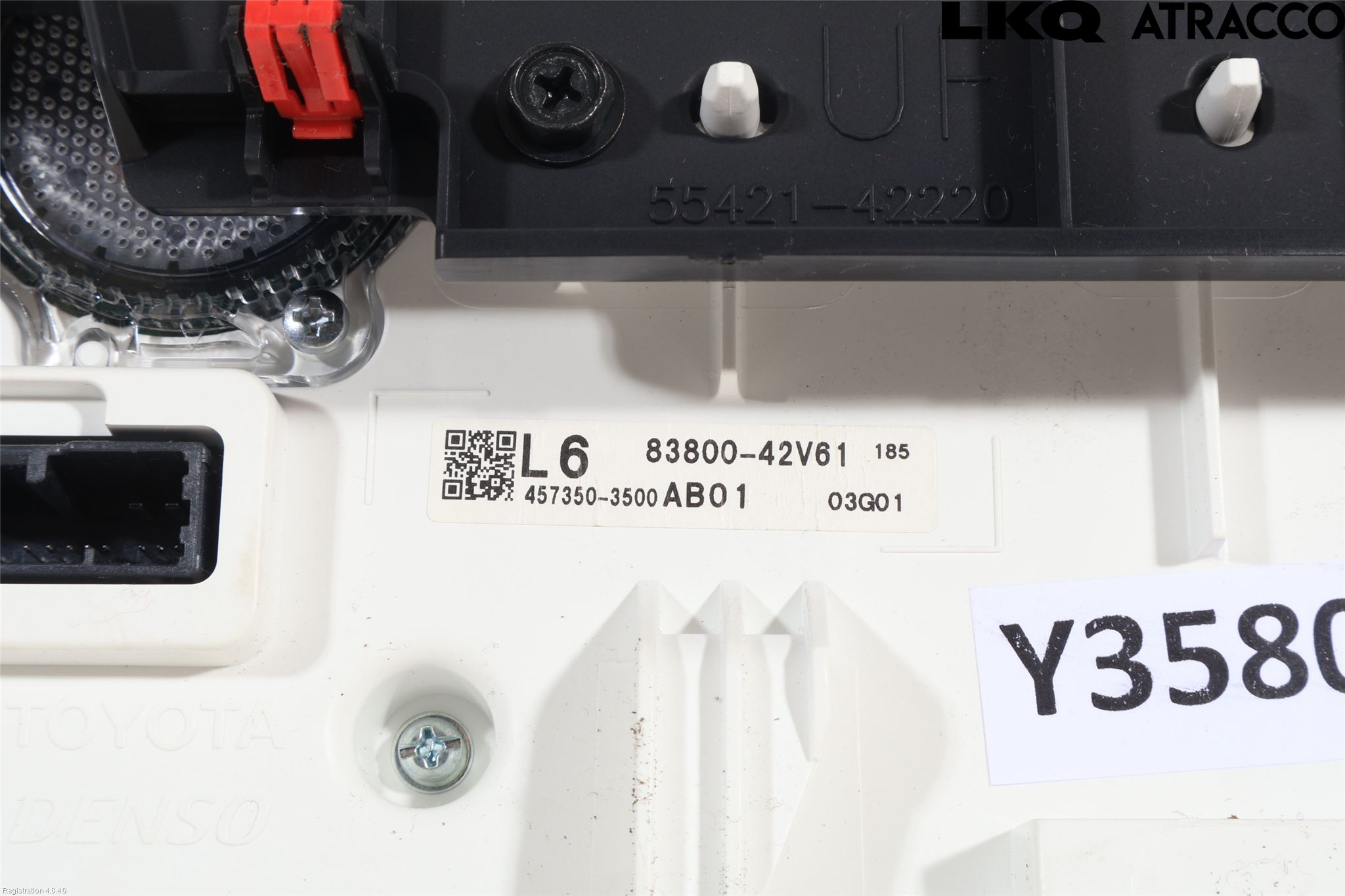 Toyota bZ4X EA10 22- Instrument Komb