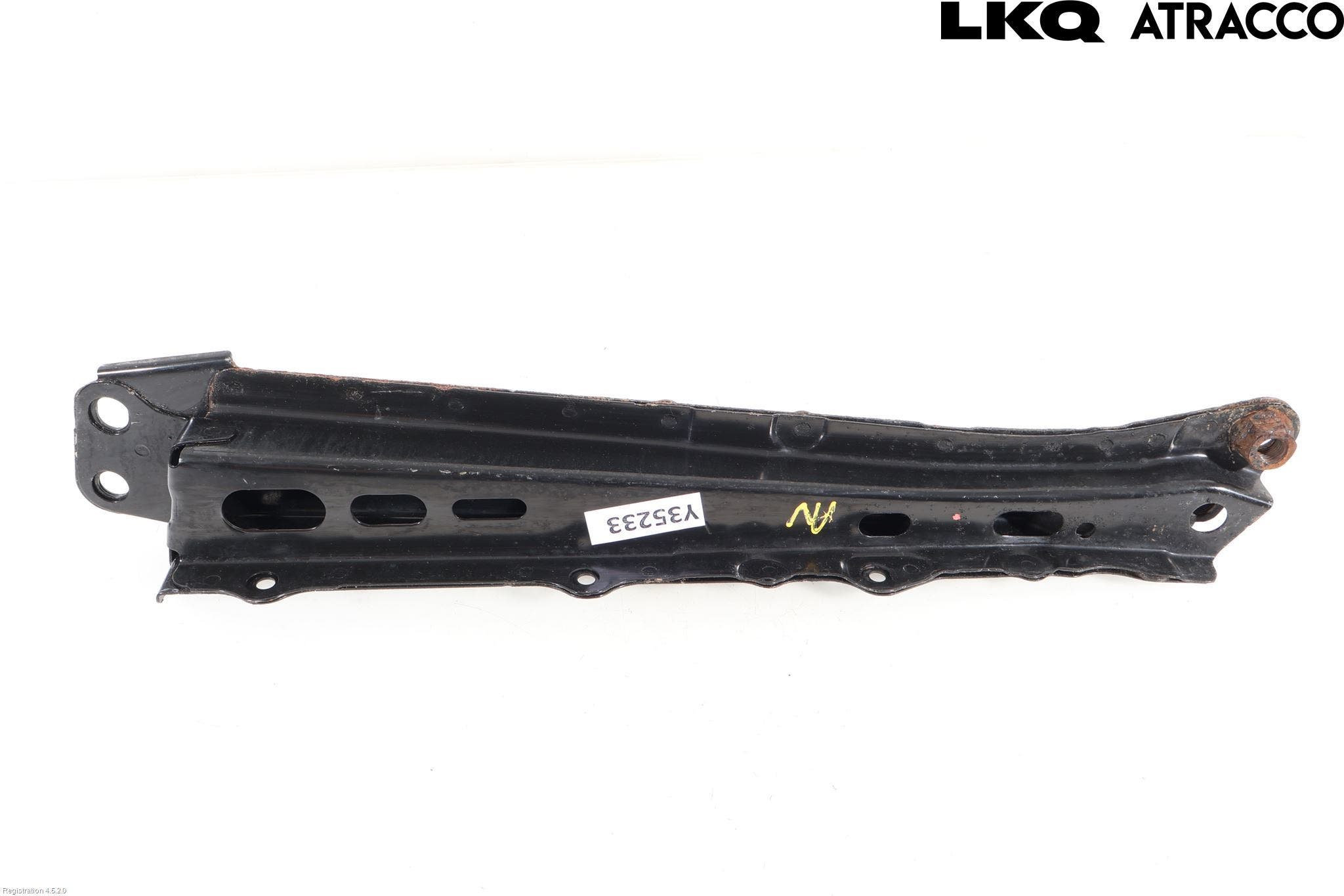 Toyota AVENSIS 16-18 Framvagnsbalk