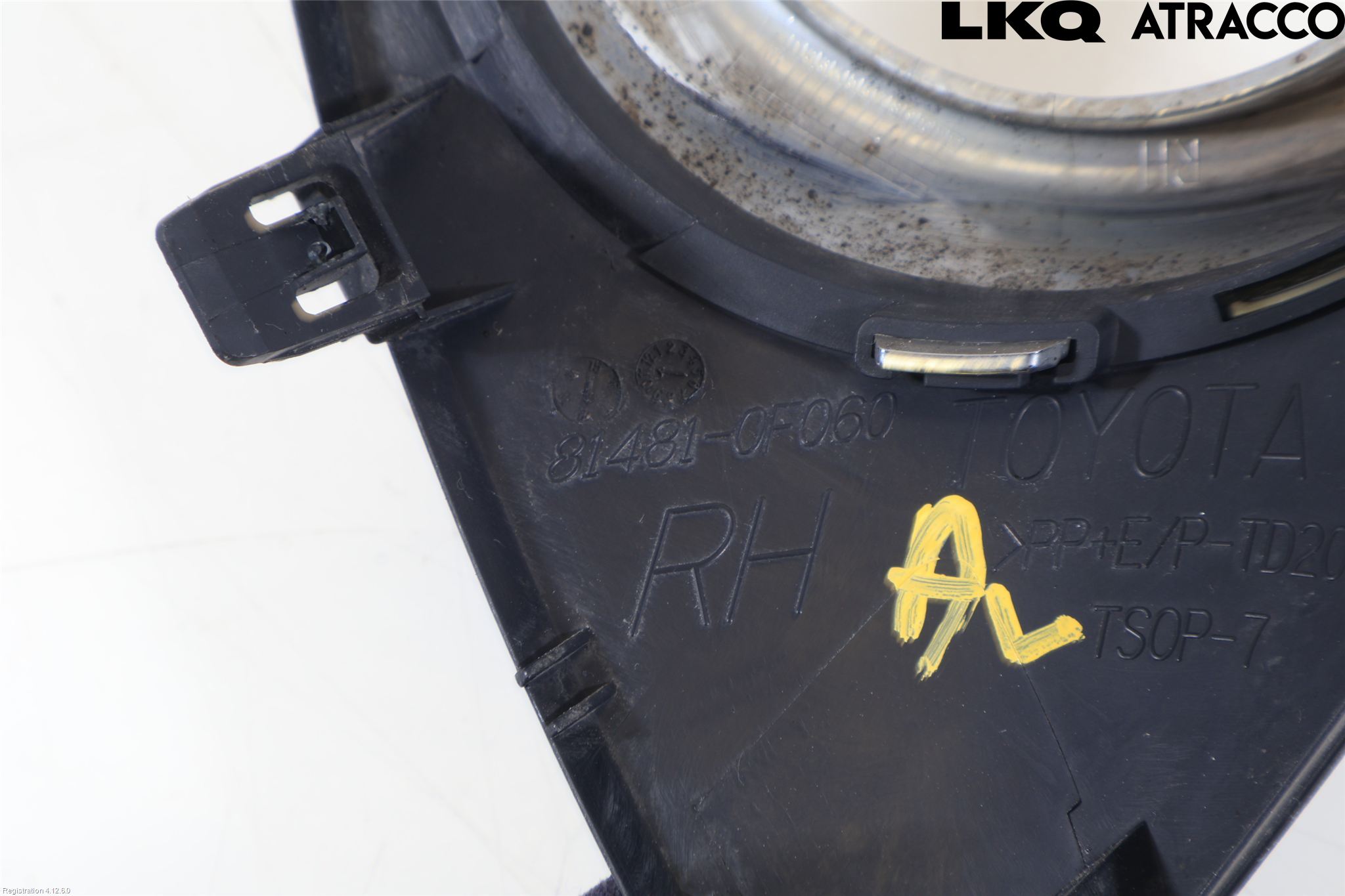 Toyota VERSO 09-18 Dimljussarg Fram