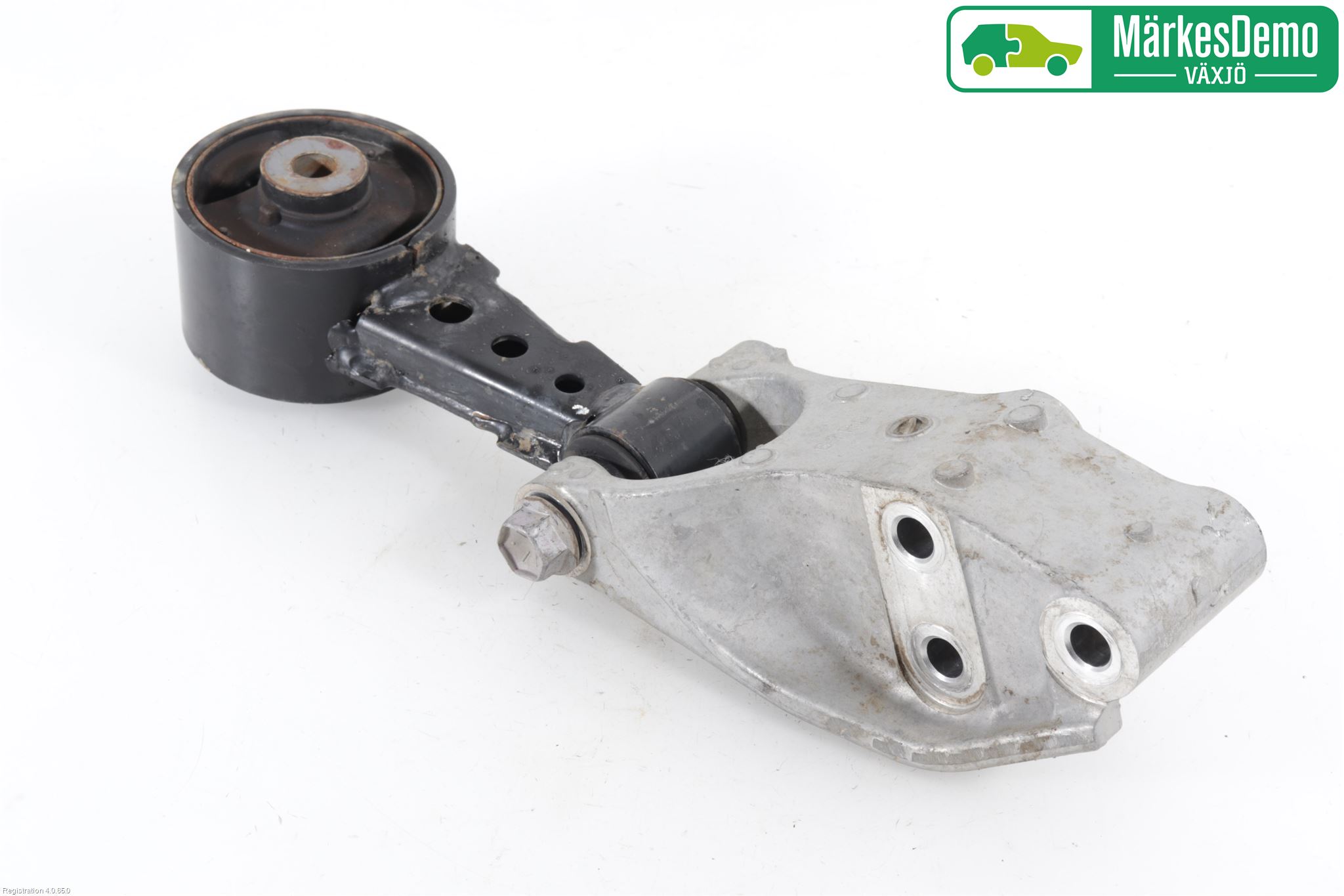 Suzuki SWIFT 17-24 Motorfäste