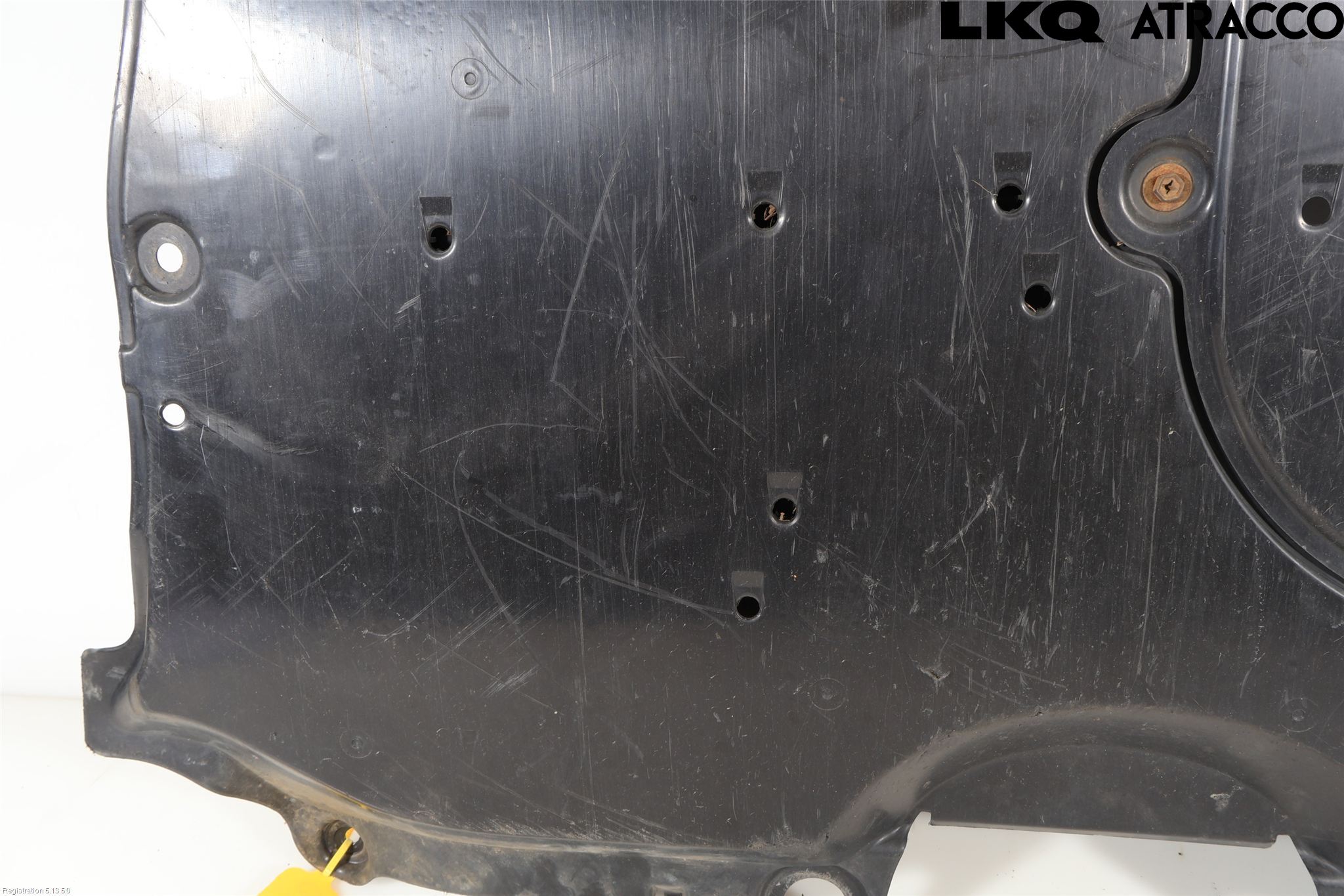 Toyota RAV4 19- Hasplåt Plåt-Plast