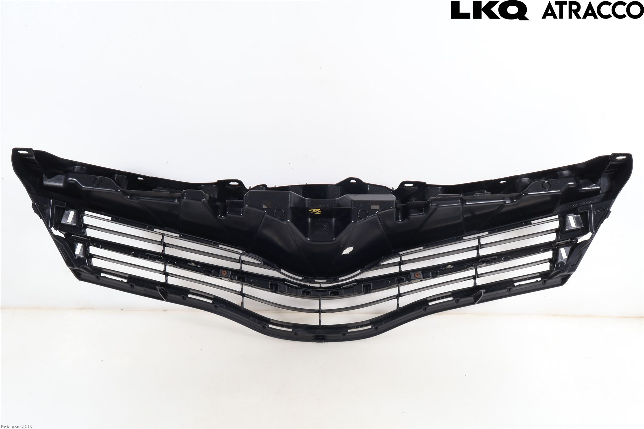 Toyota YARIS XP130 12-14 Grill Komp