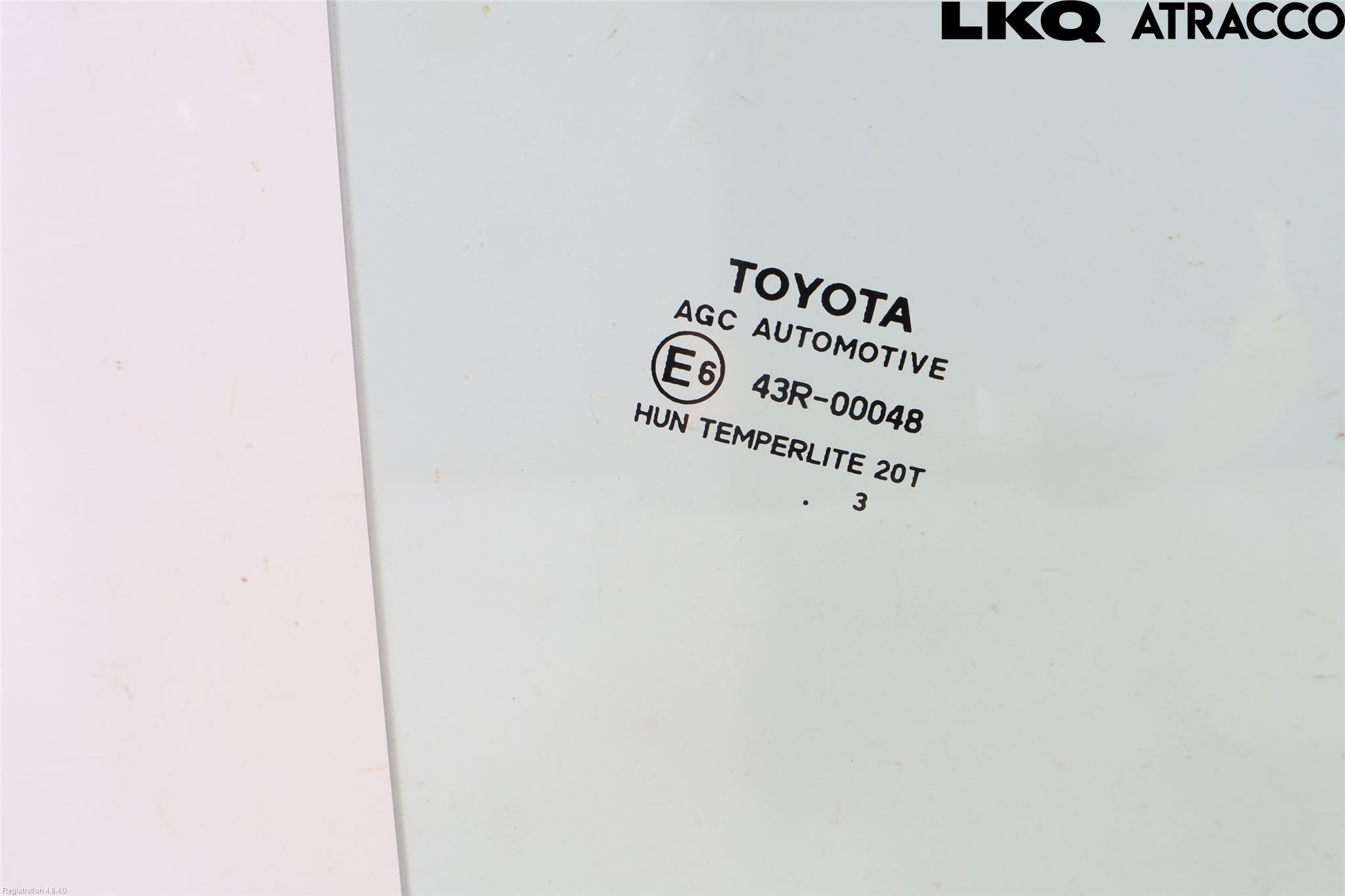 Toyota YARIS CROSS XP21 21- Dörruta Bak Höger