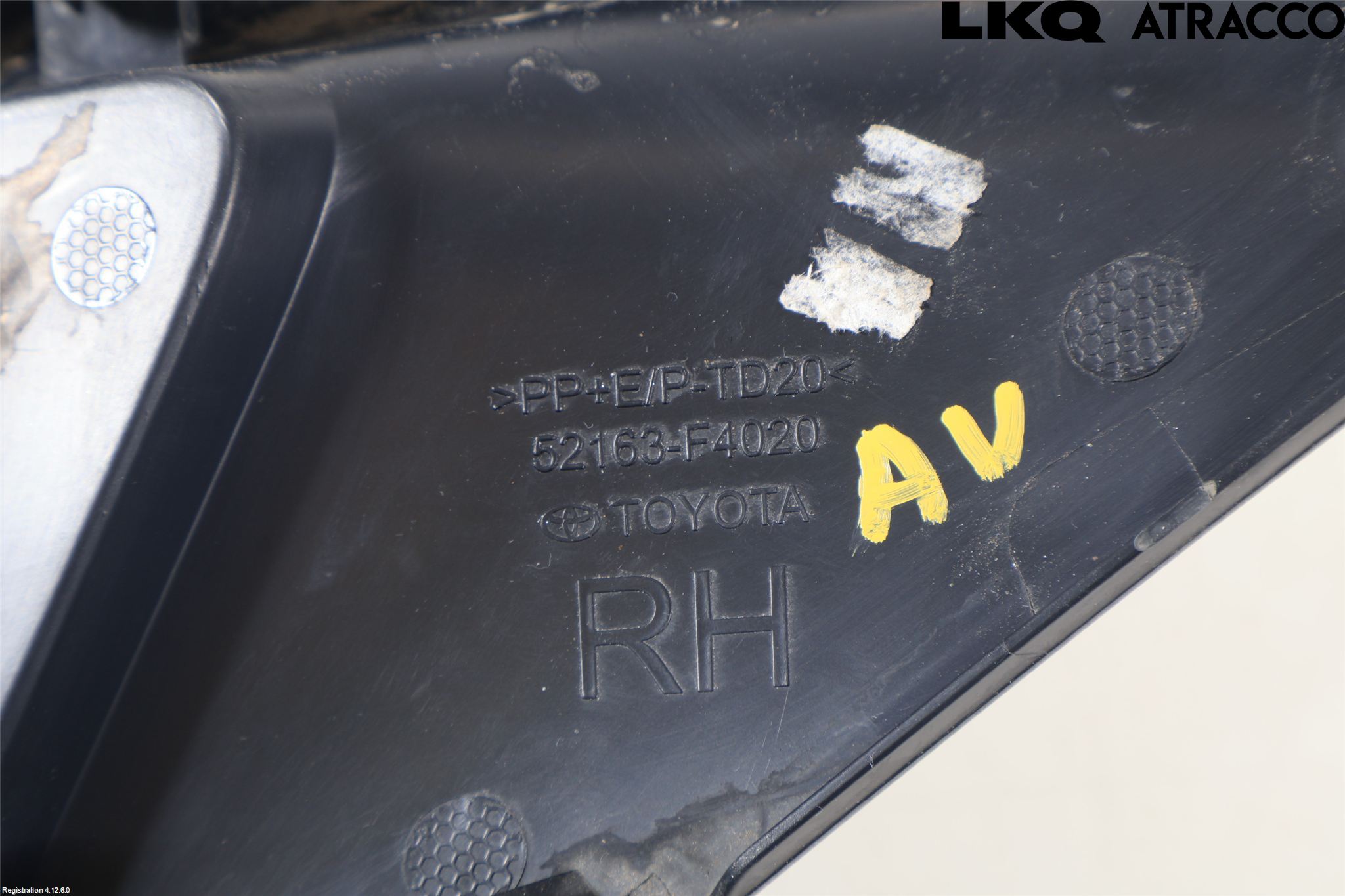 Toyota C-HR 16-23 Stötfångardel Bak Hö