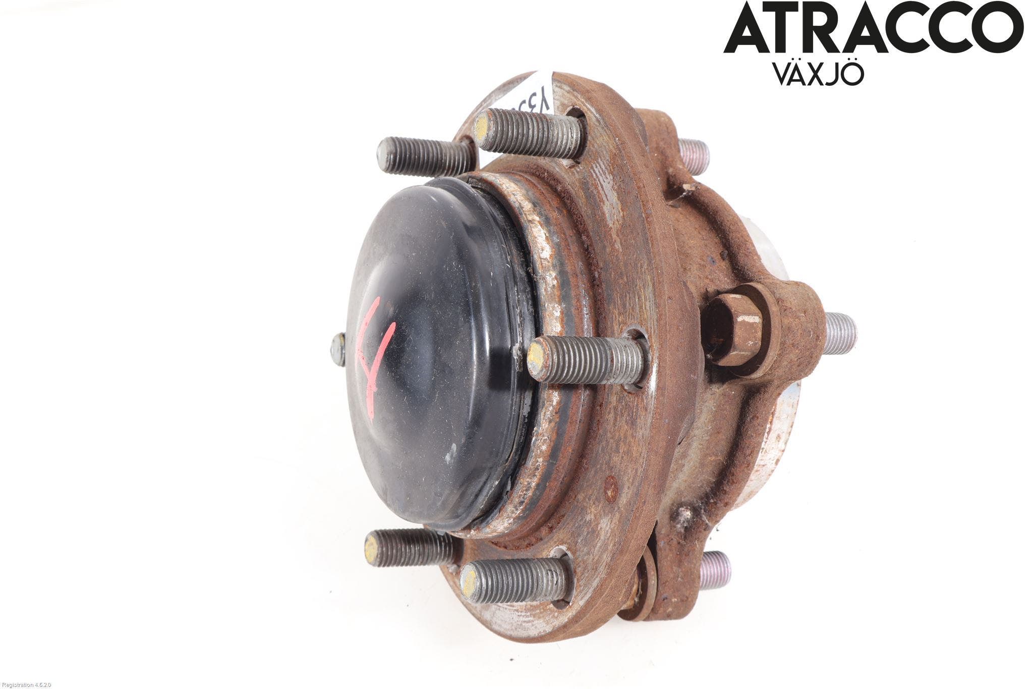 Toyota HILUX 16- Nav Fram