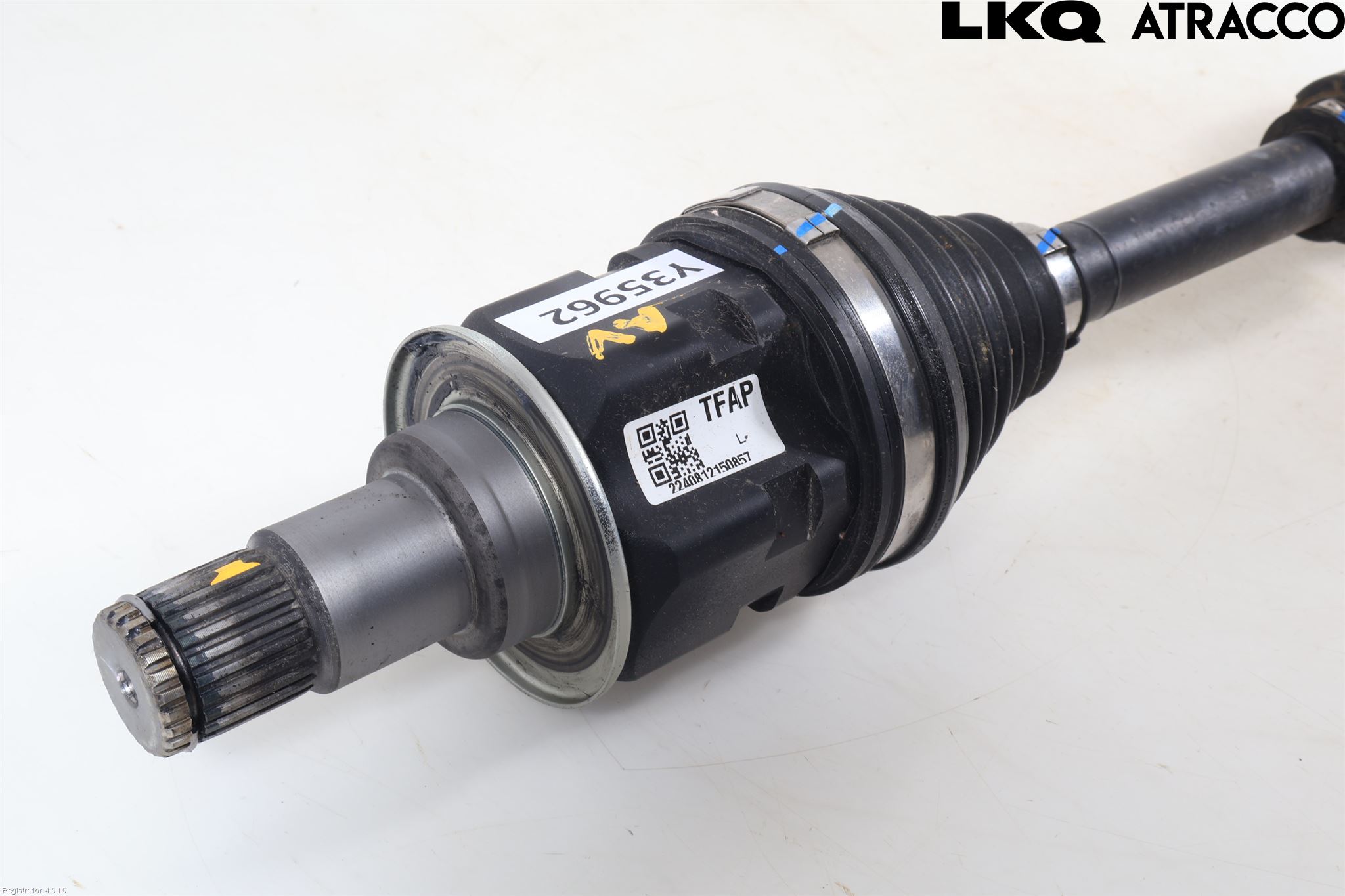Toyota COROLLA CROSS XG10 22- Drivaxel Fram Vänster