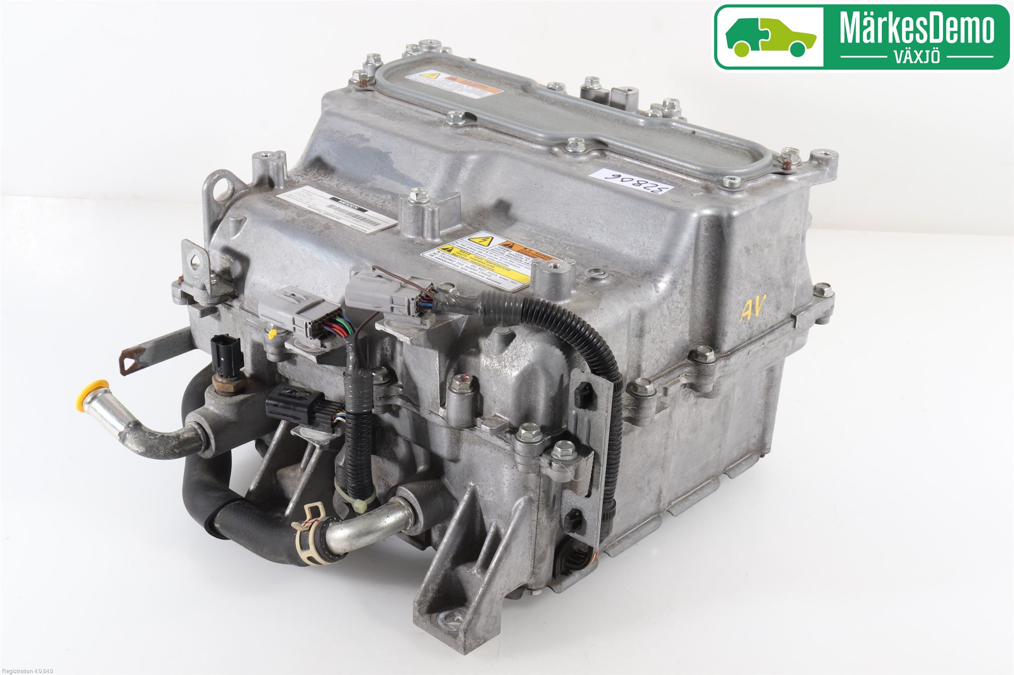 Mitsubishi OUTLANDER 13-21 Hybridconverter