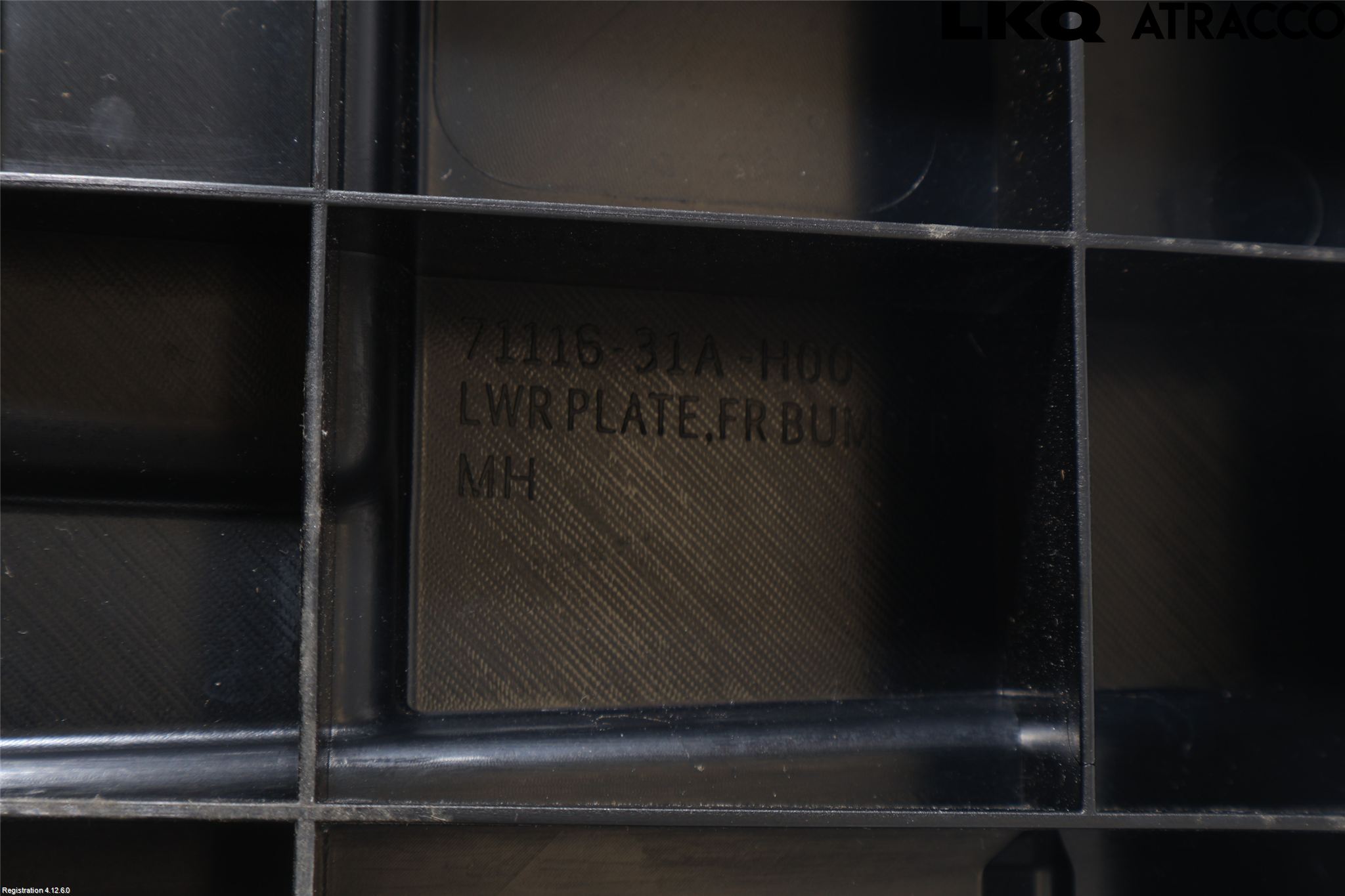 Honda HR-V 21- Hasplåt Plåt-Plast