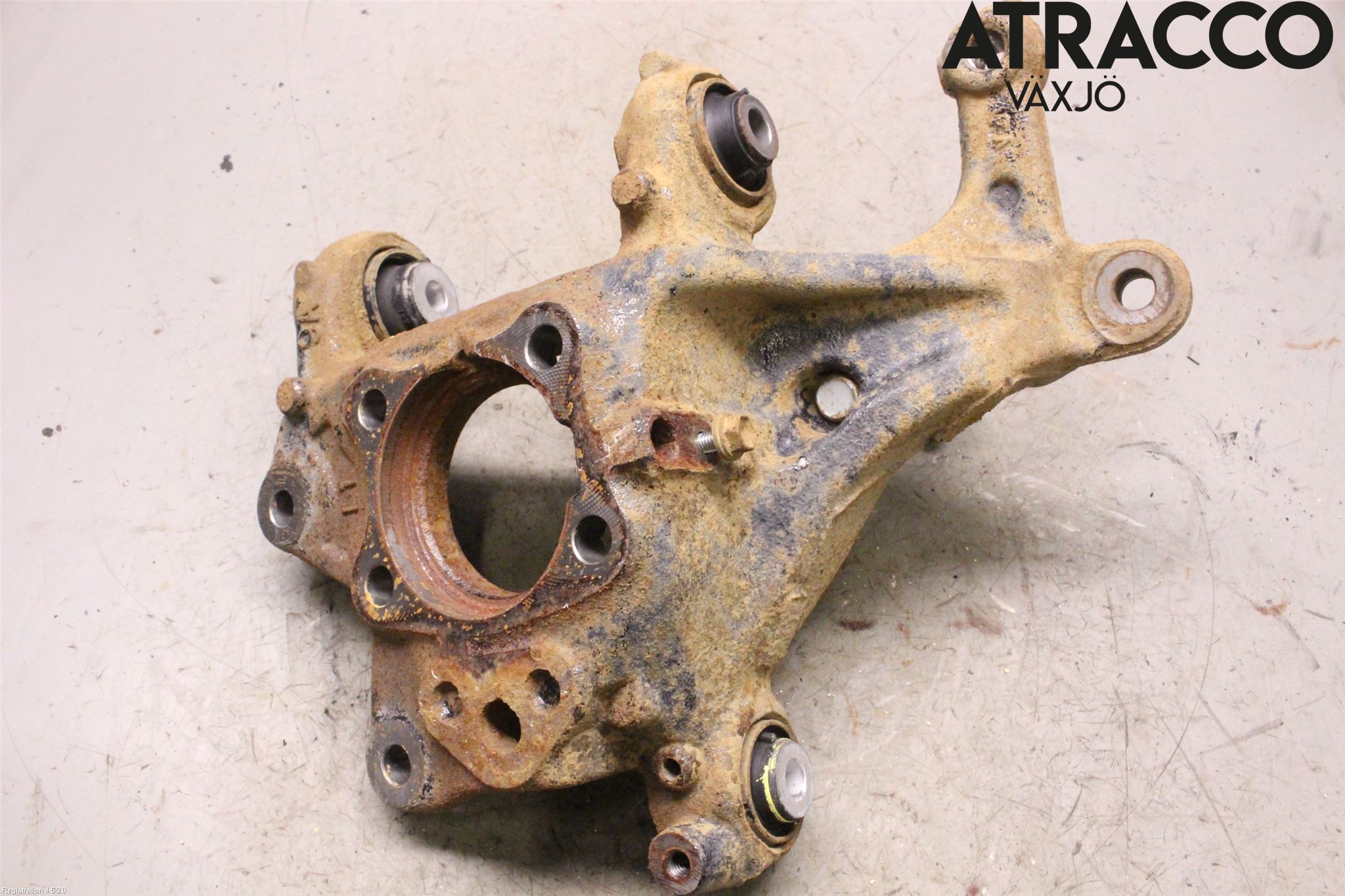 Toyota RAV4 19- Hjullagerhus-Spindel Vä B