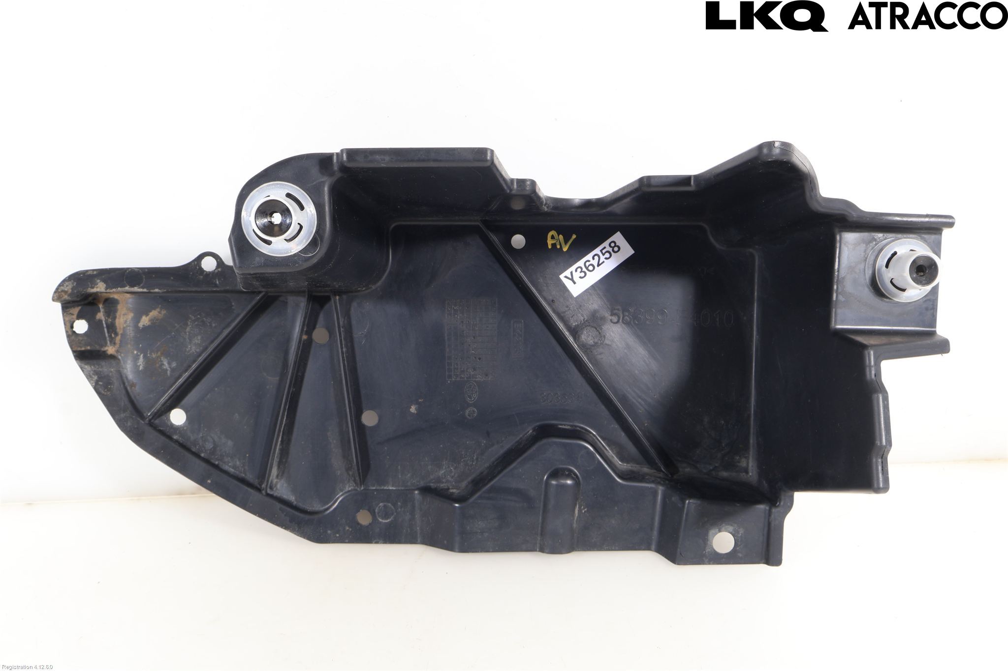 Toyota C-HR 16-23 Hasplåt Plåt-Plast