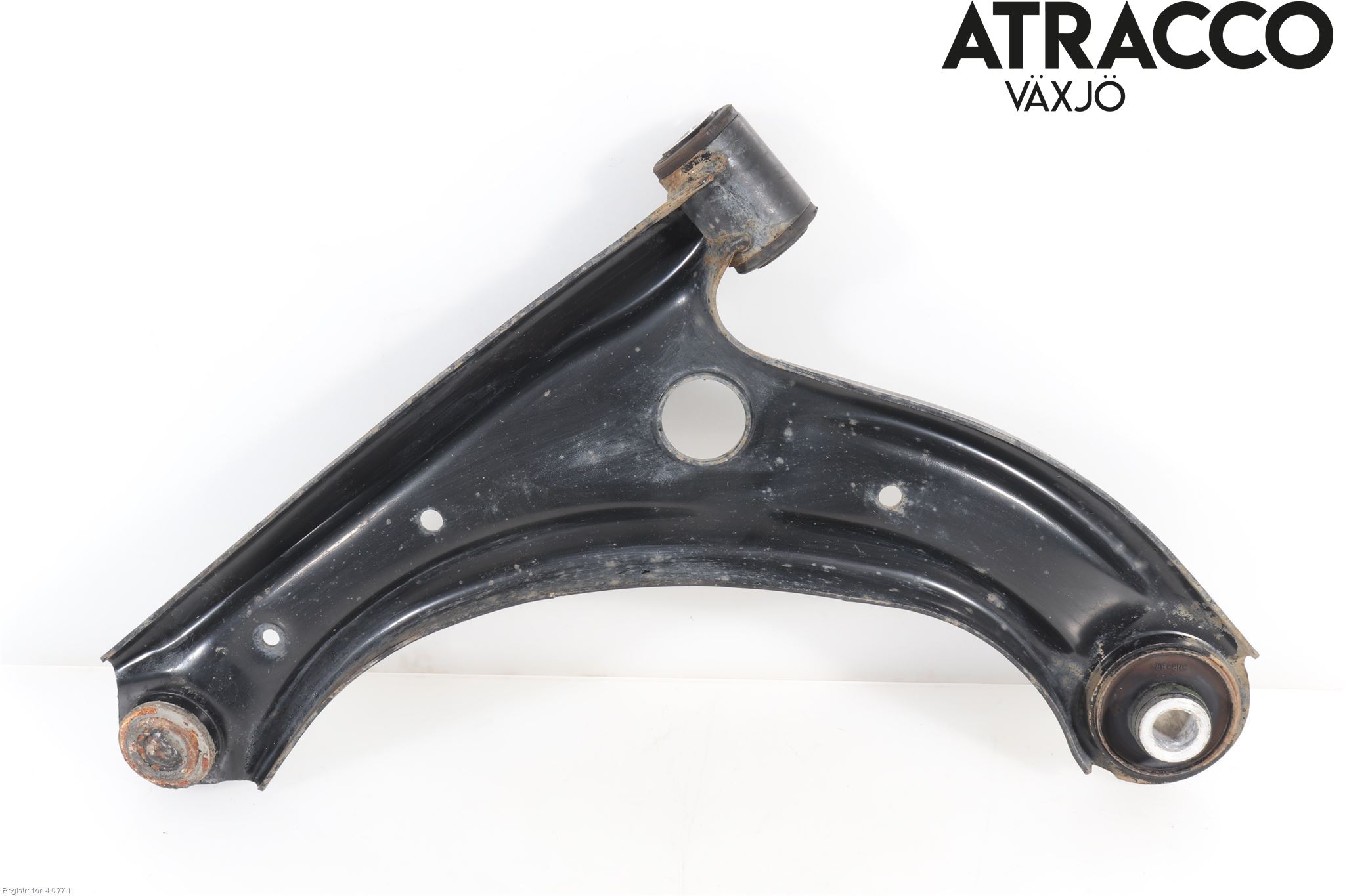 Suzuki SWIFT 17-24 Bärarm Fram Undre Hö