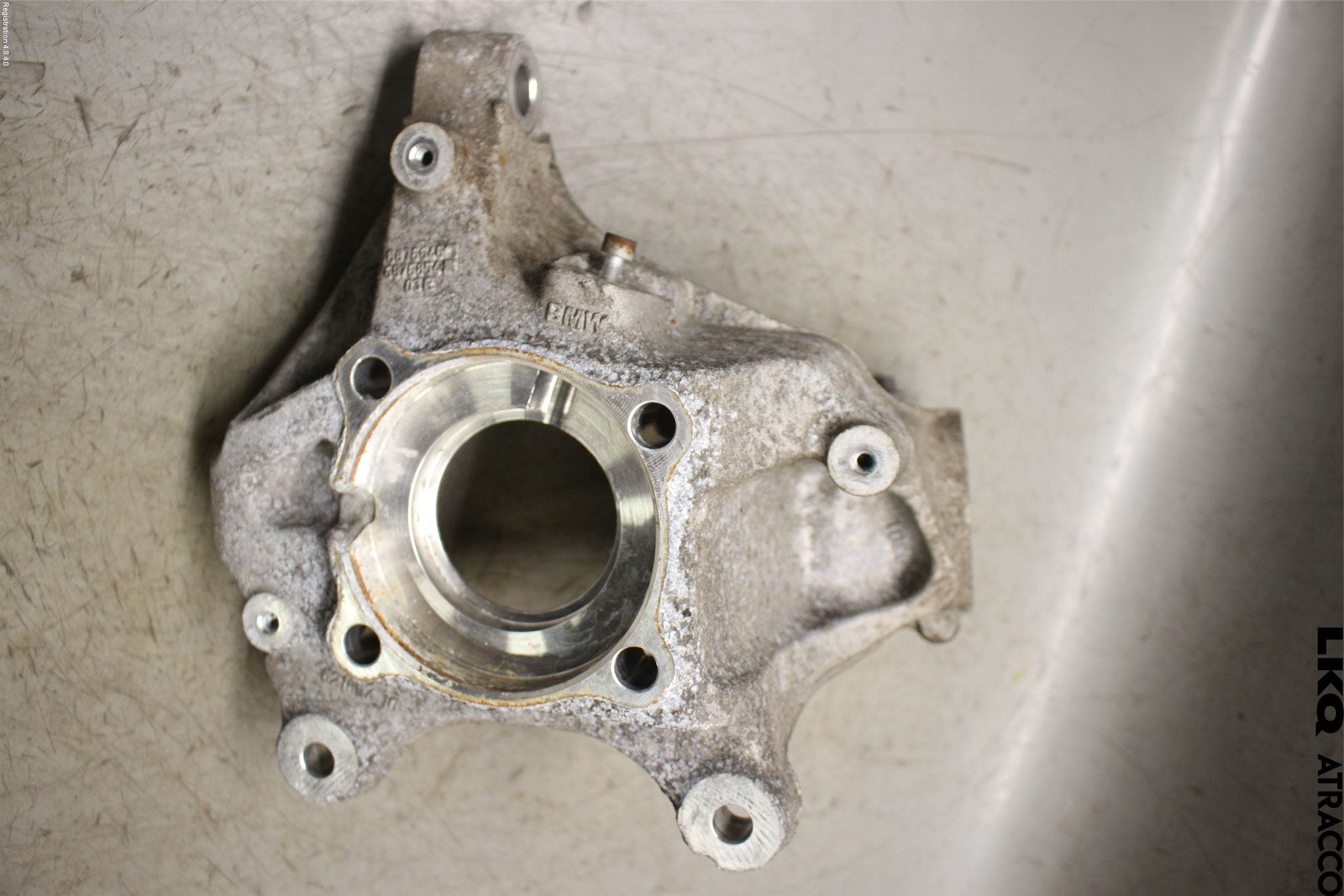 BMW 2 F45 Active Tourer 14-21 Styrspindel Lagerhus Hö