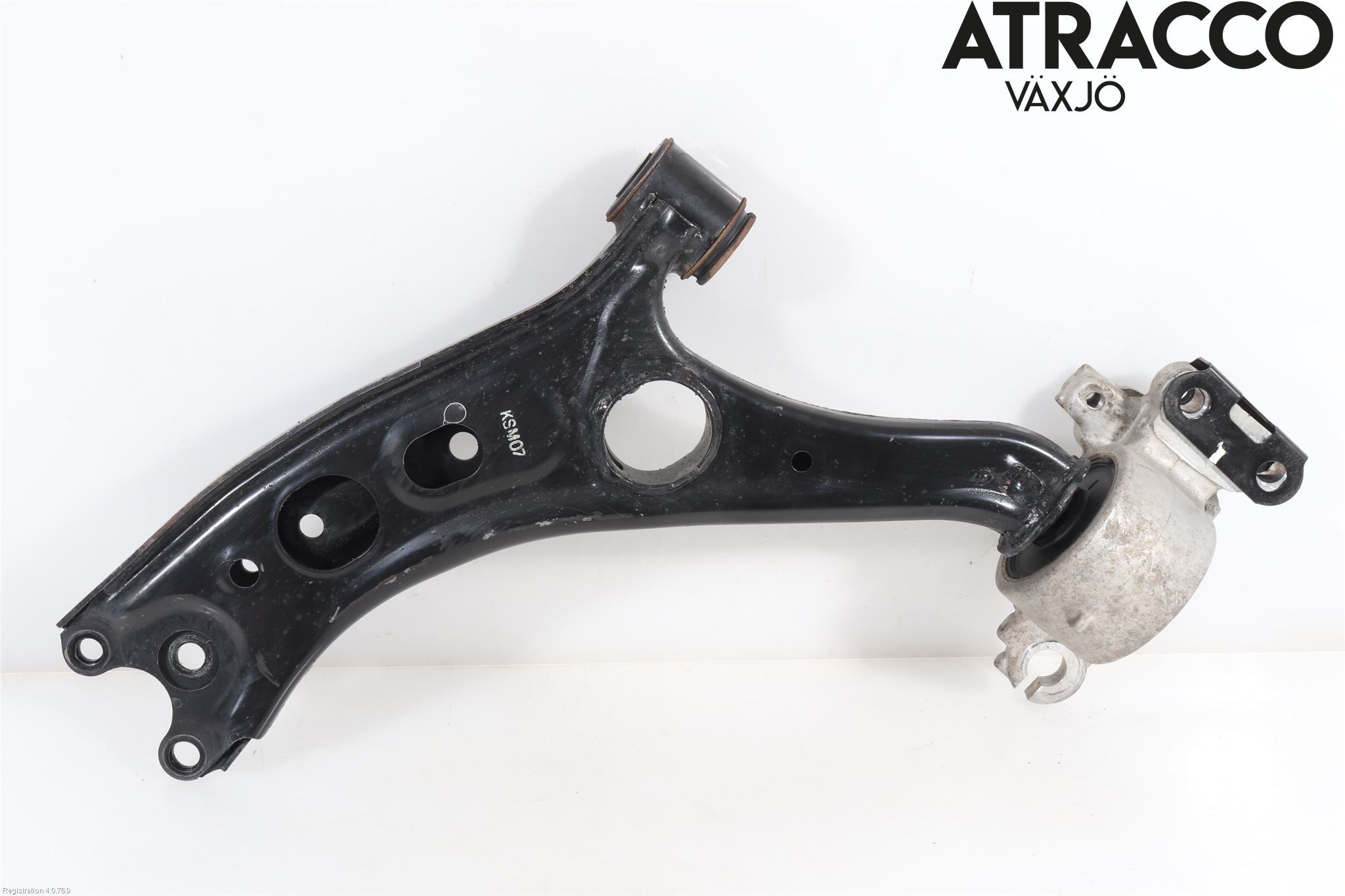 Honda CR-V 19-22 Bärarm Fram Undre Hö