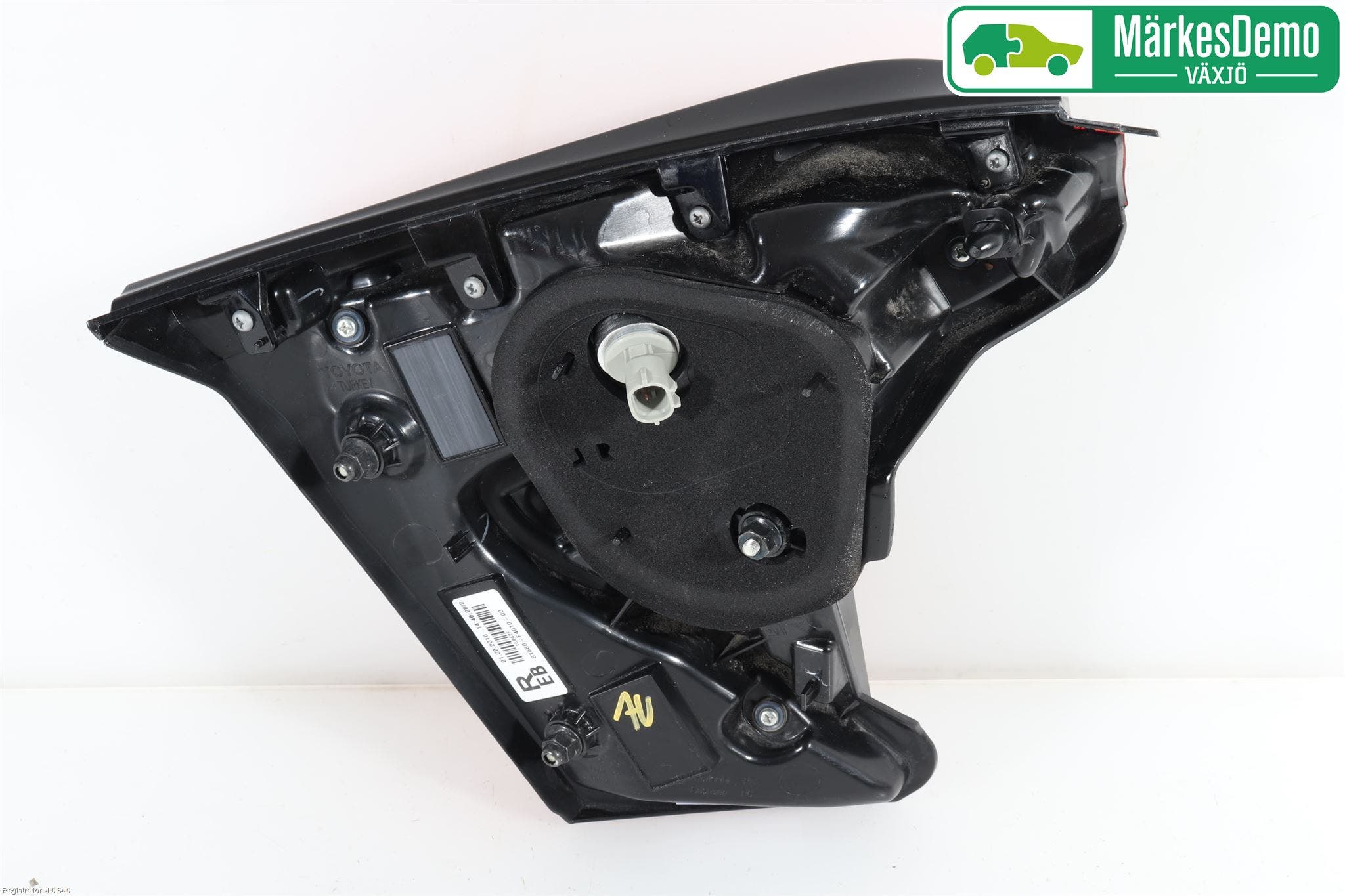 Toyota C-HR 16-23 Bakljus Lucka Hö