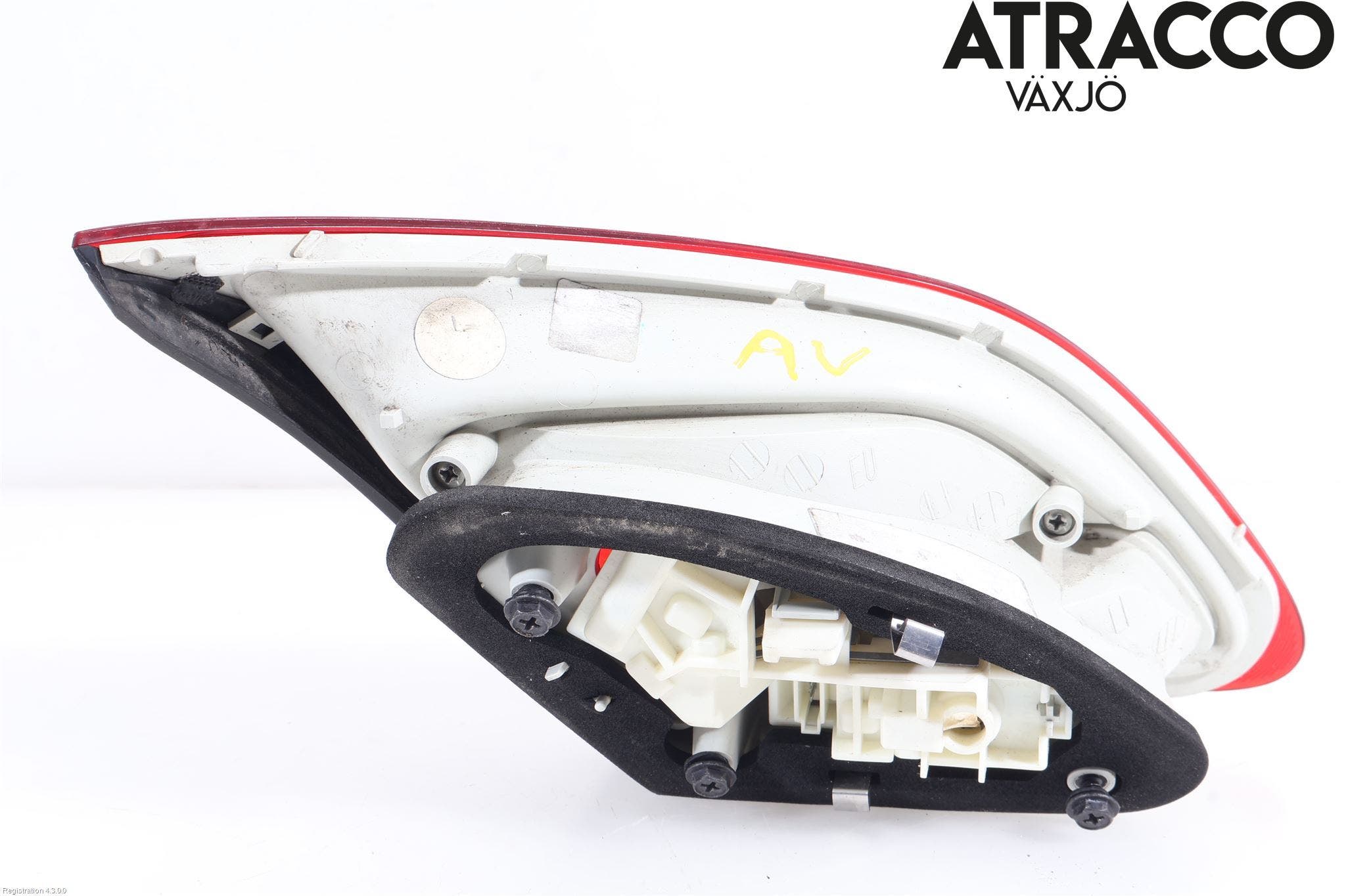 Opel ASTRA J 10-15 Bakljus Lucka Hö