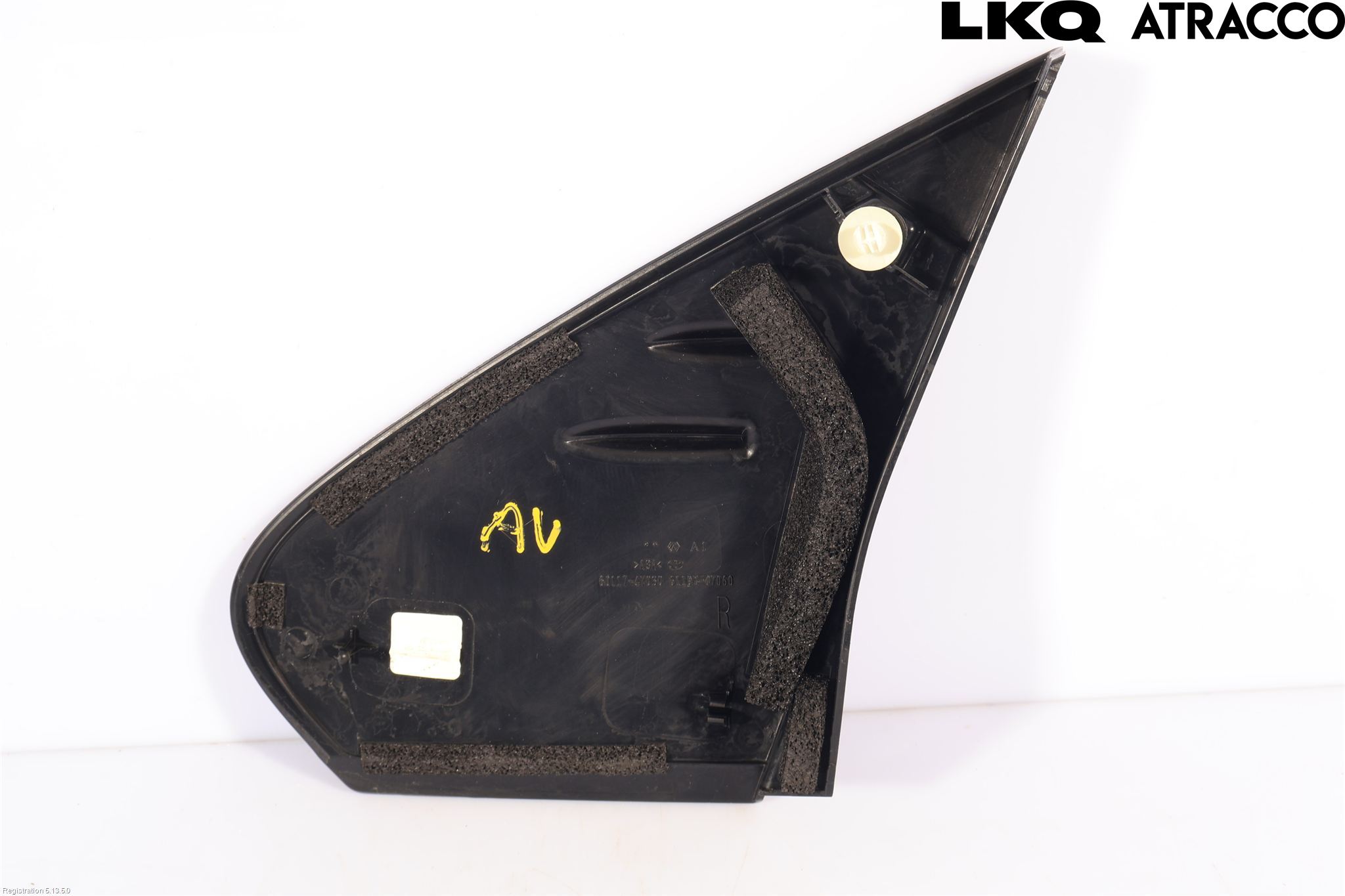 Toyota PRIUS (ZVW50) 16-21 Skärm Hörn Utfyllnad Fram