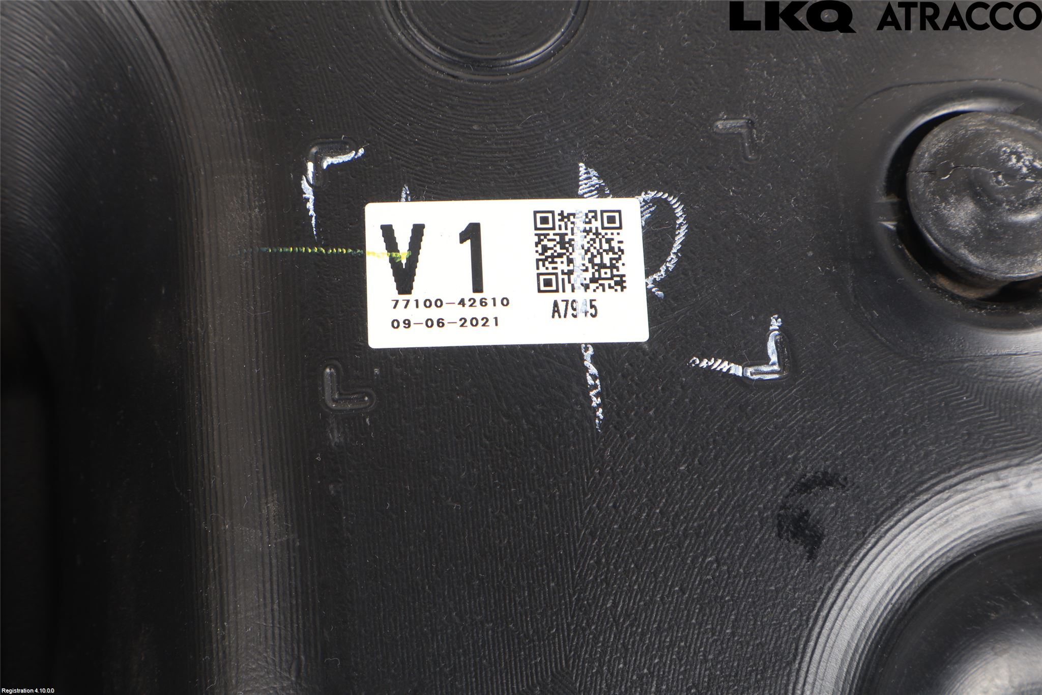 Toyota RAV4 19- Bränsletank Insprutning