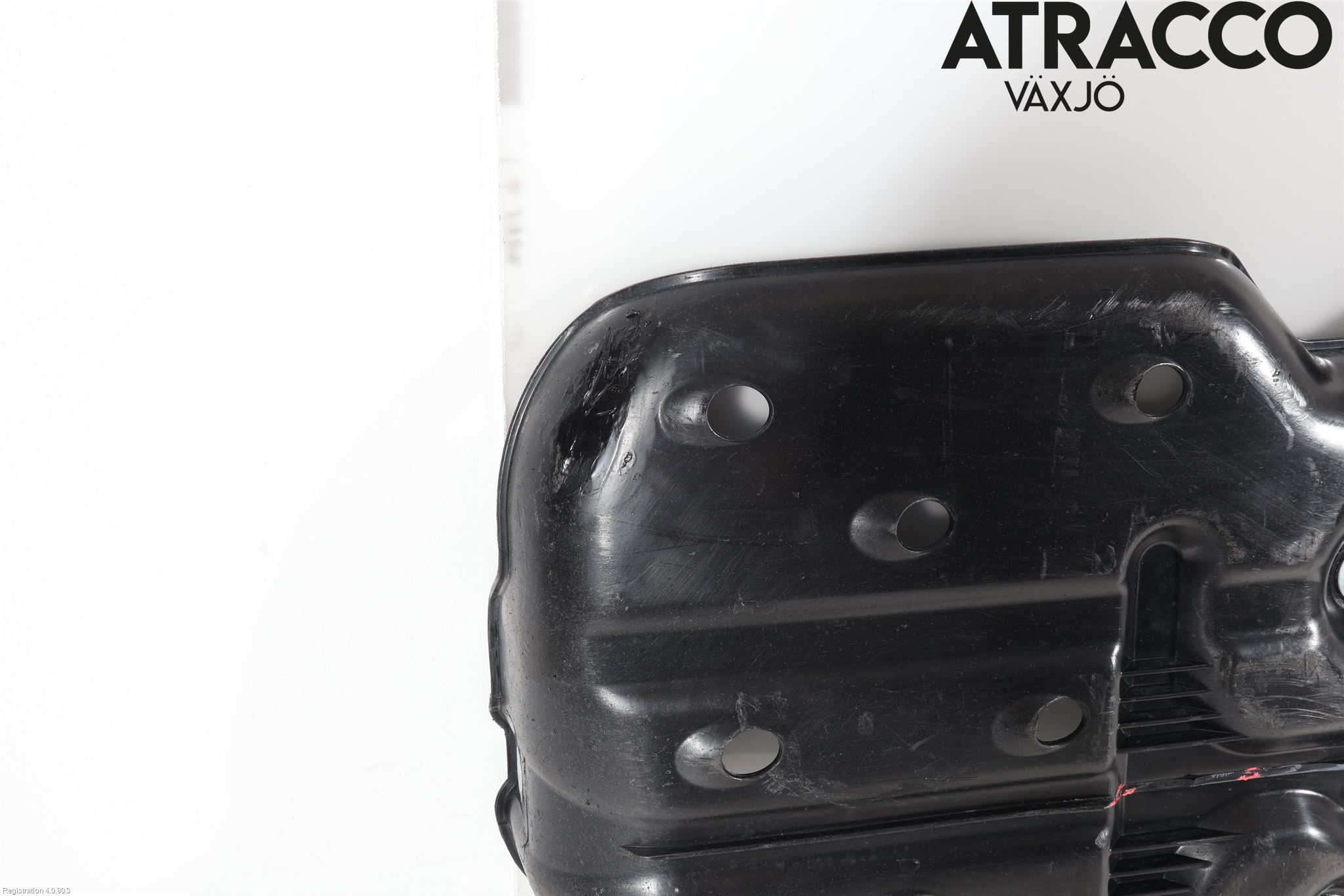 Toyota HILUX 16- Bränsletank Skyddsplåt