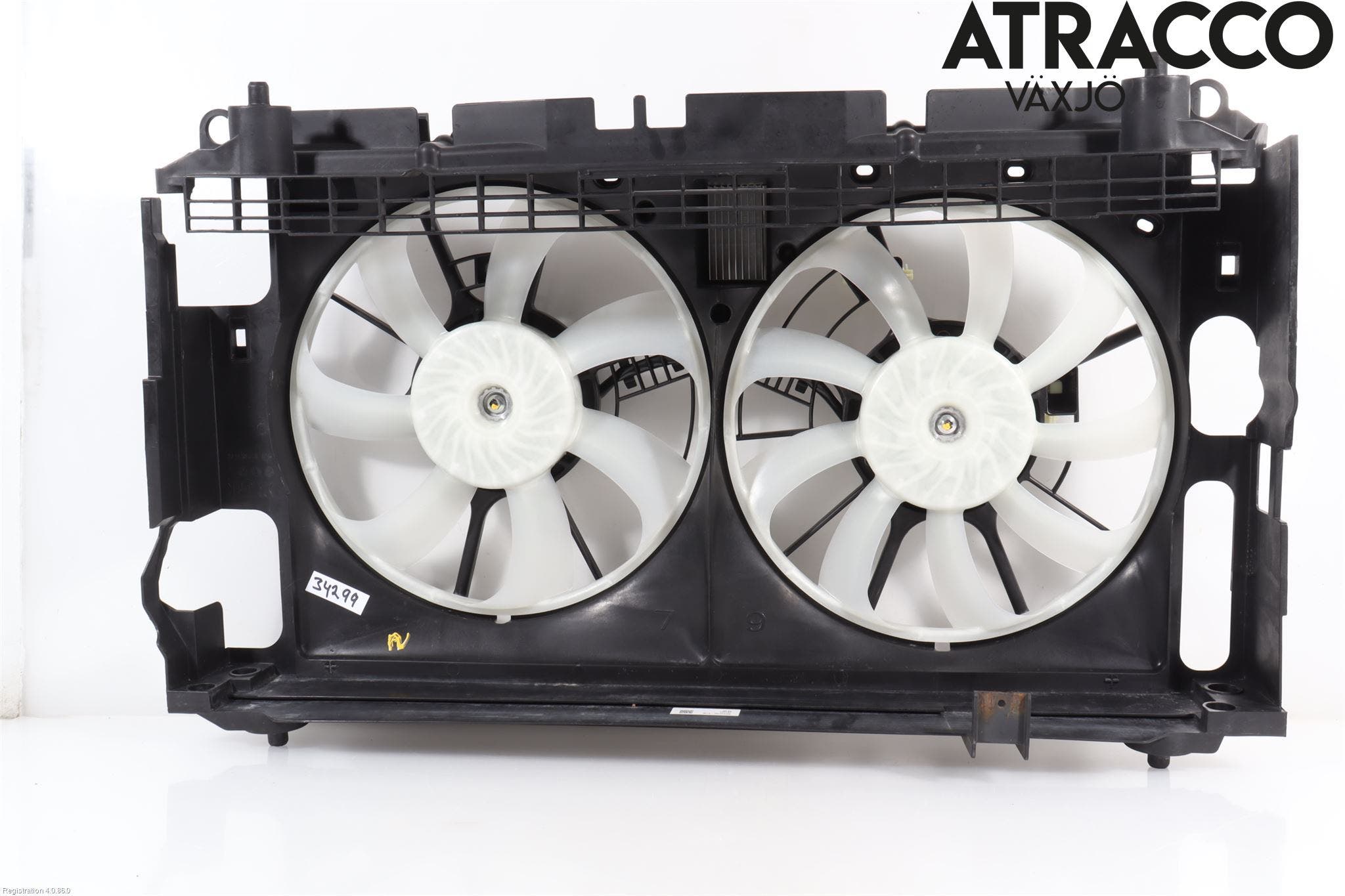 Toyota AURIS 13-19 Kylfläktkåpa