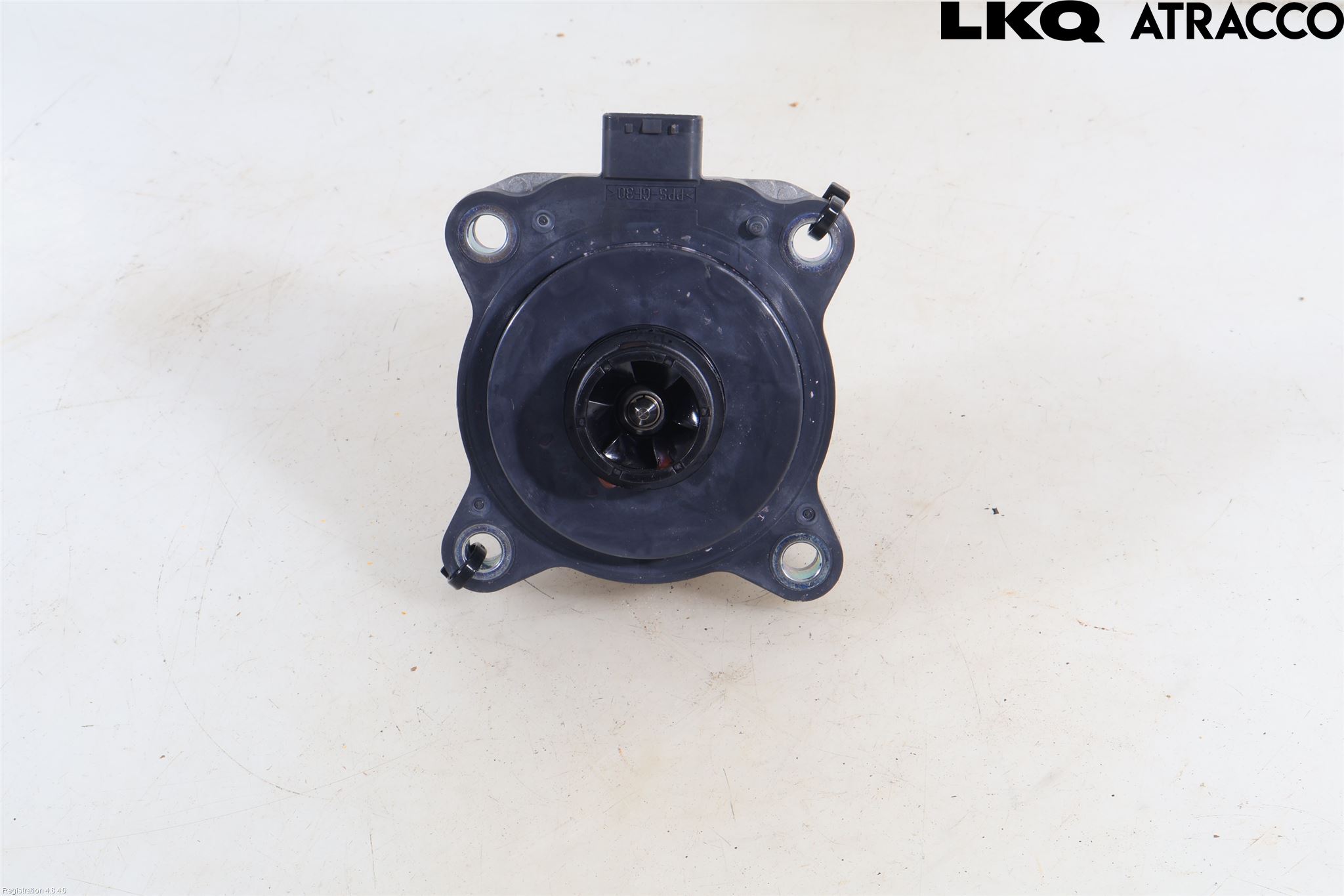 Toyota YARIS XP21 20- Vattenpump