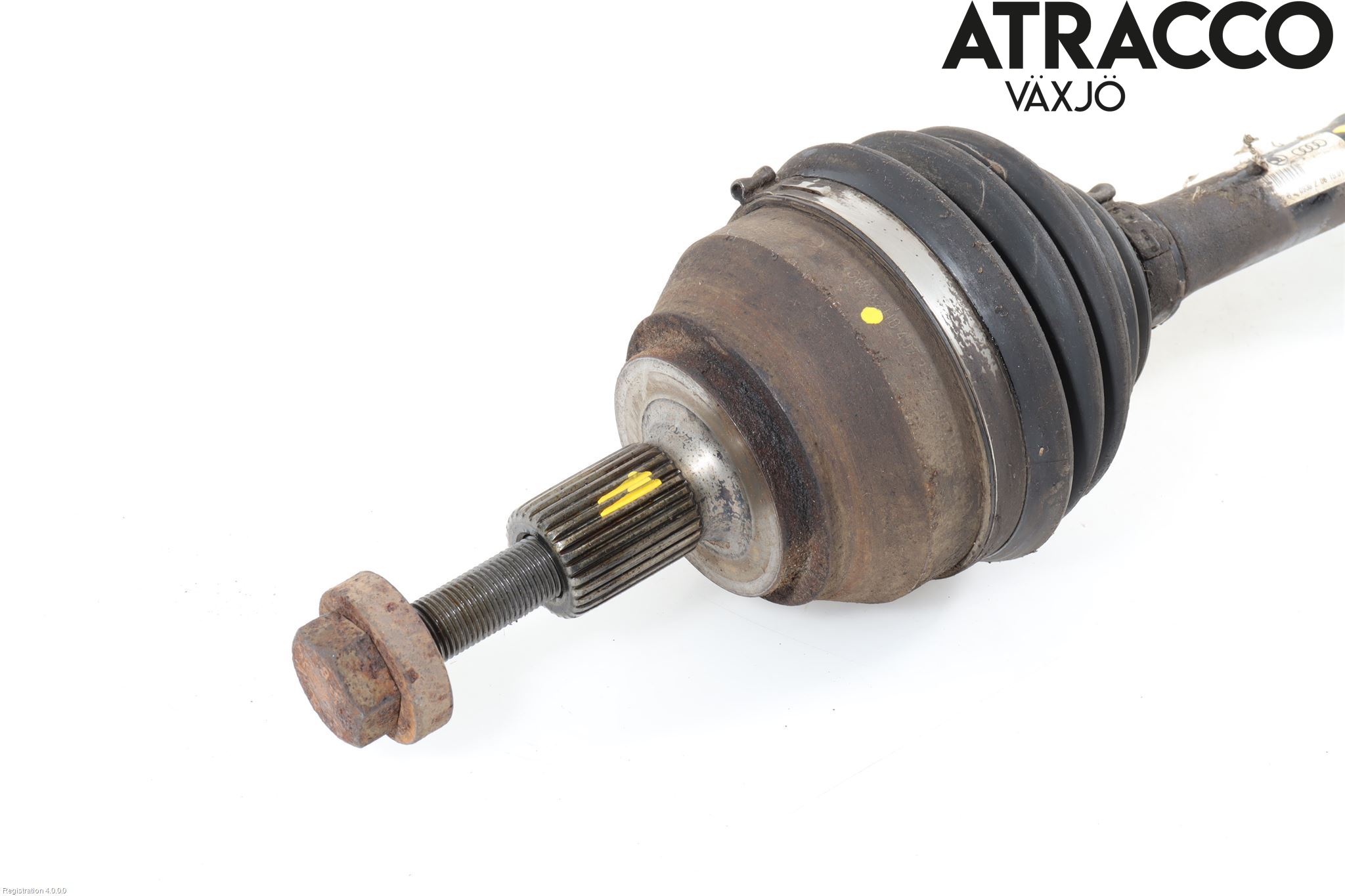 Volkswagen VW AMAROK 2H 10-22 Drivaxel Fram Höger