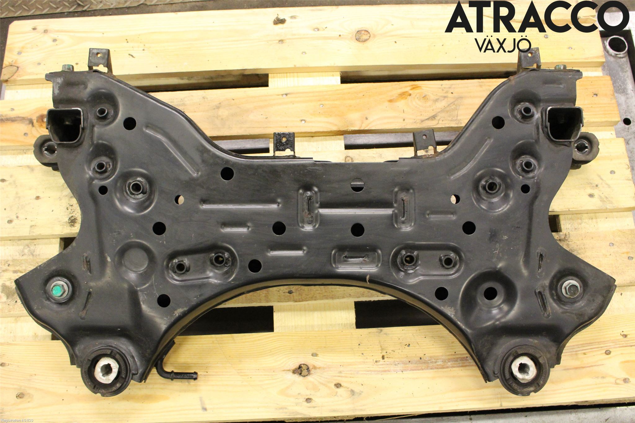 Hyundai TUCSON 05- Framvagnsbalk