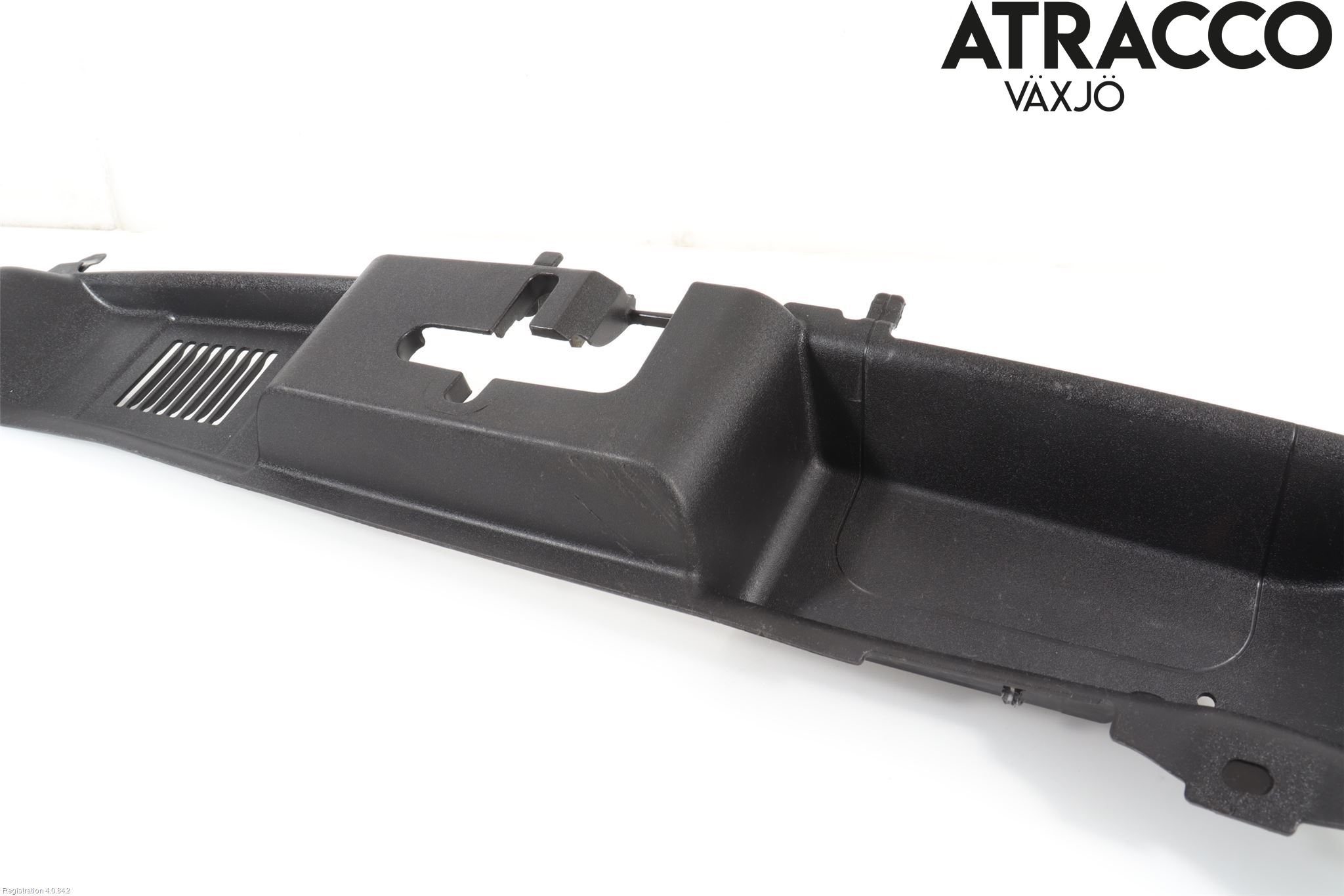 Volvo V50 04-07 Frontplåt Övre