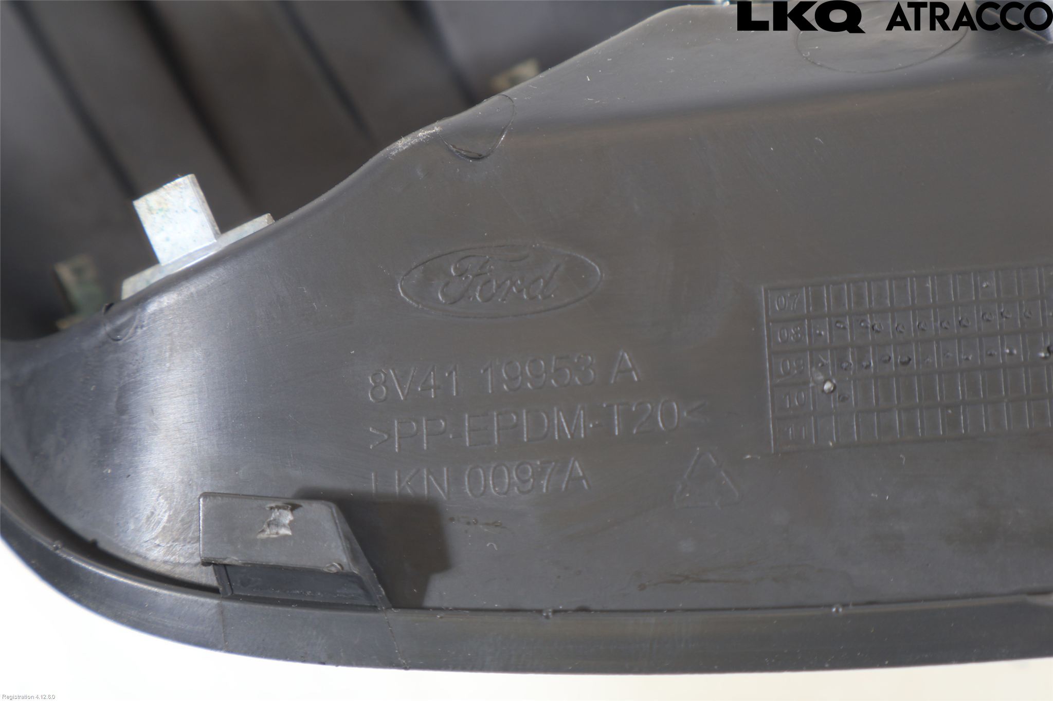 Ford KUGA 08-12 Dimljussarg Fram