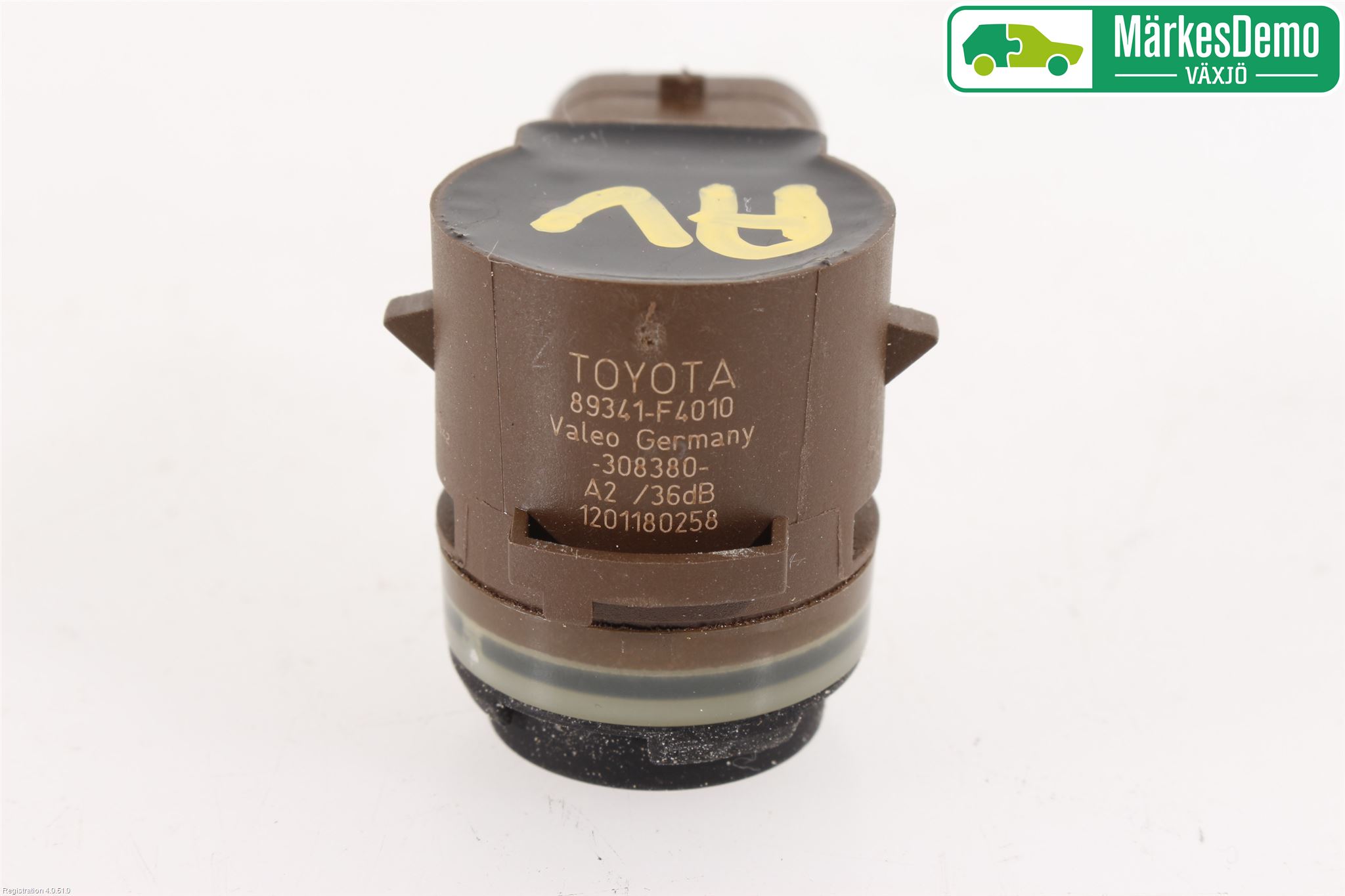Toyota C-HR 16-23 Parkeringshjälp Frontsensor