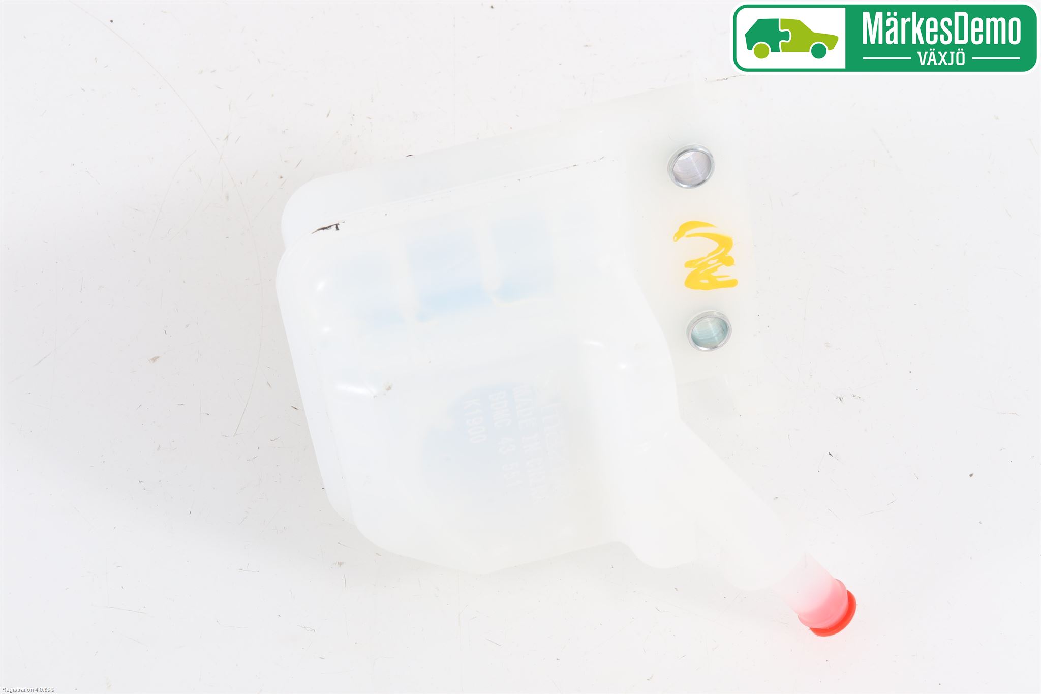 Mazda CX-30 20- Bromsvätskebehållare