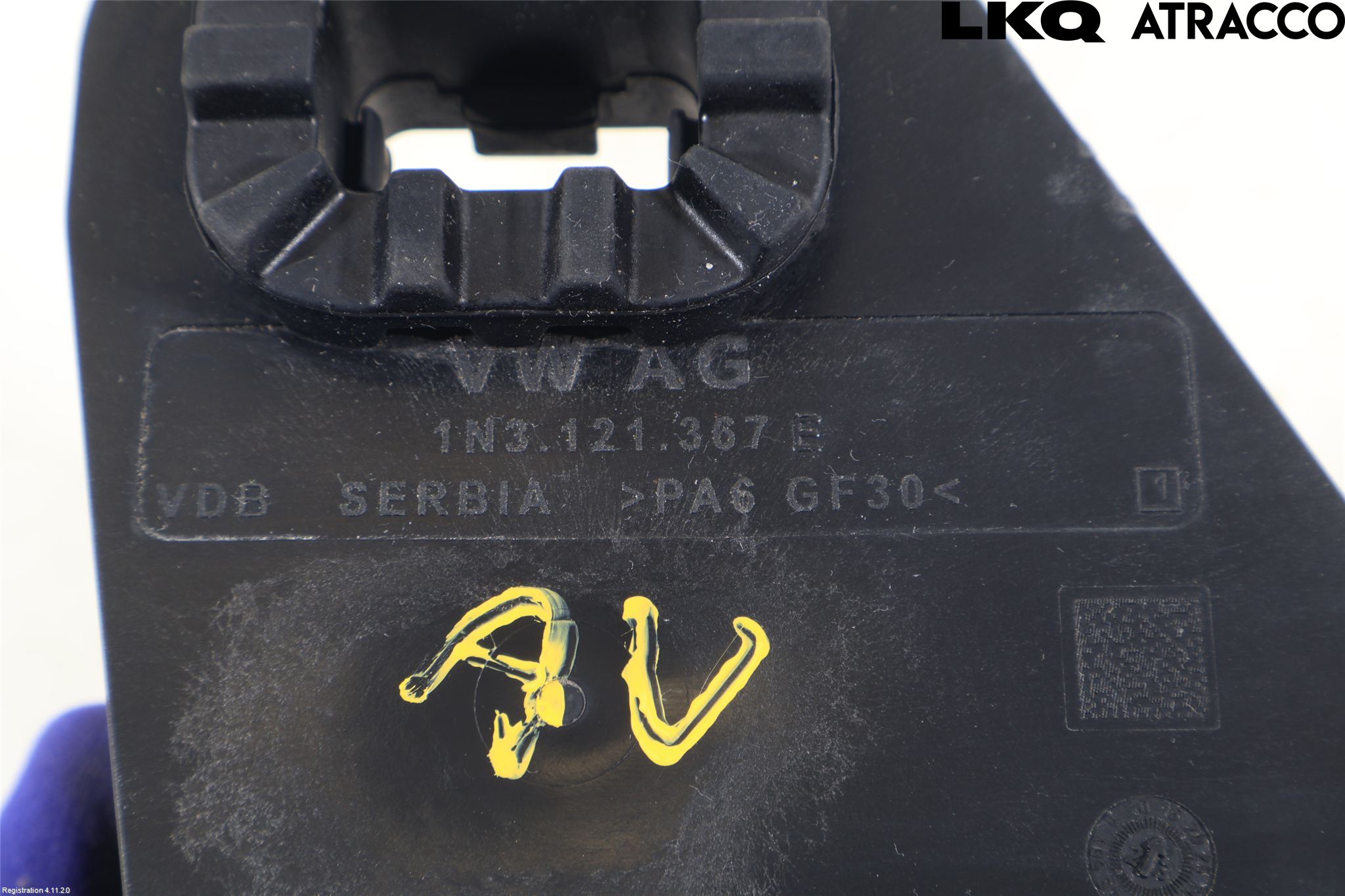 Volkswagen VW ID BUZZ/CARGO 22- Kylarfäste-Ram-Balk