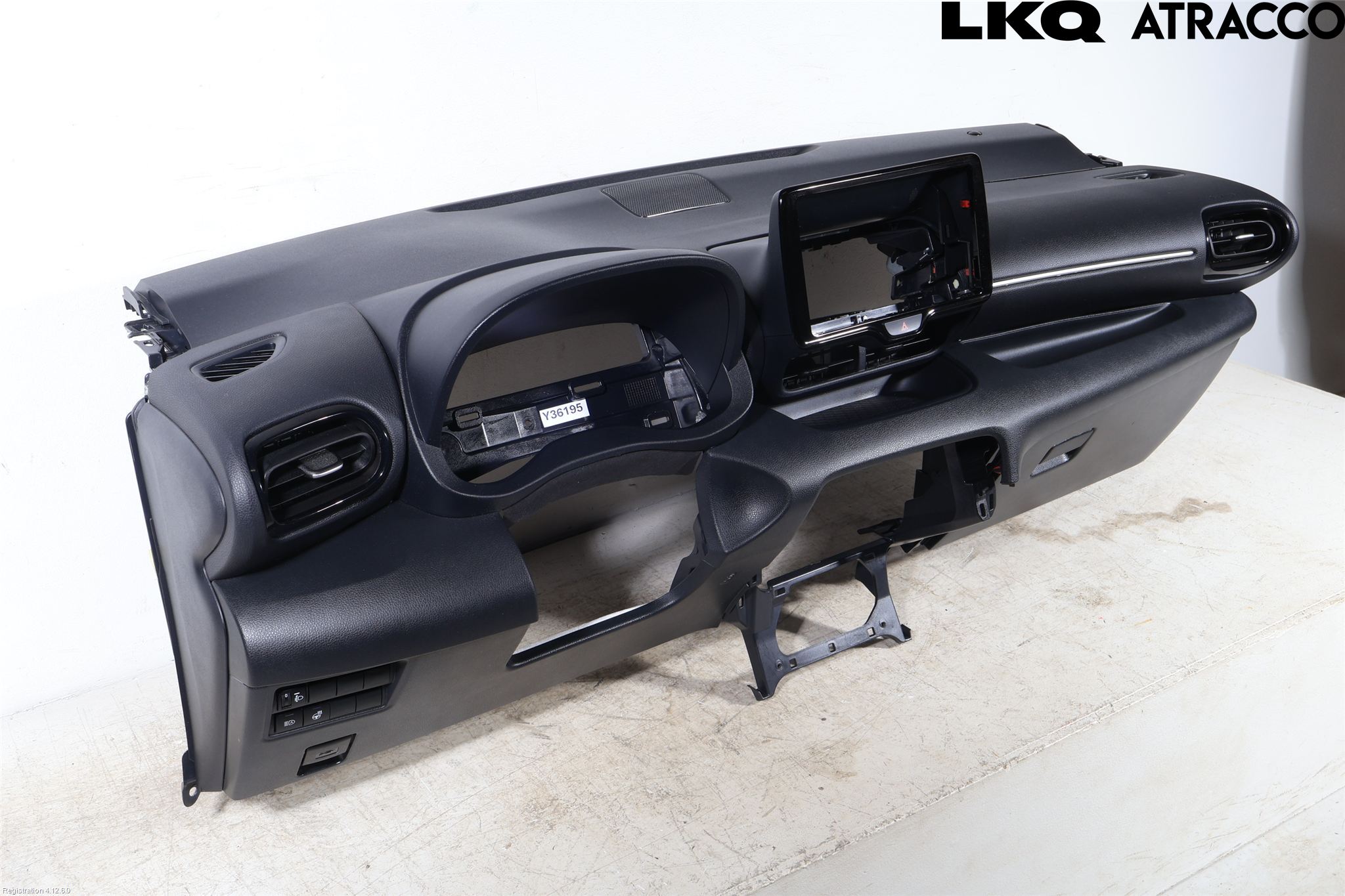 Toyota YARIS XP21 20- Instrumentbräda