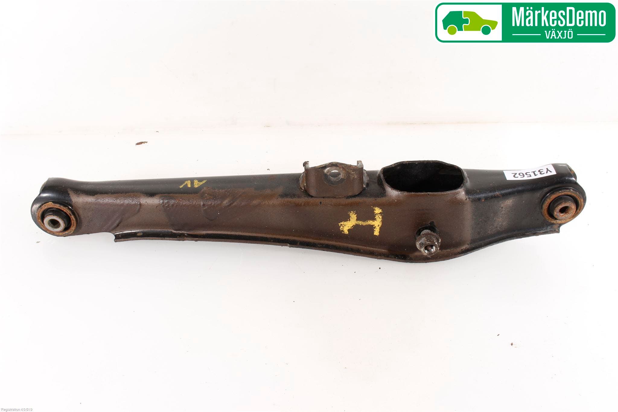 Mitsubishi ASX 10-22 Bärarm Bak Höger