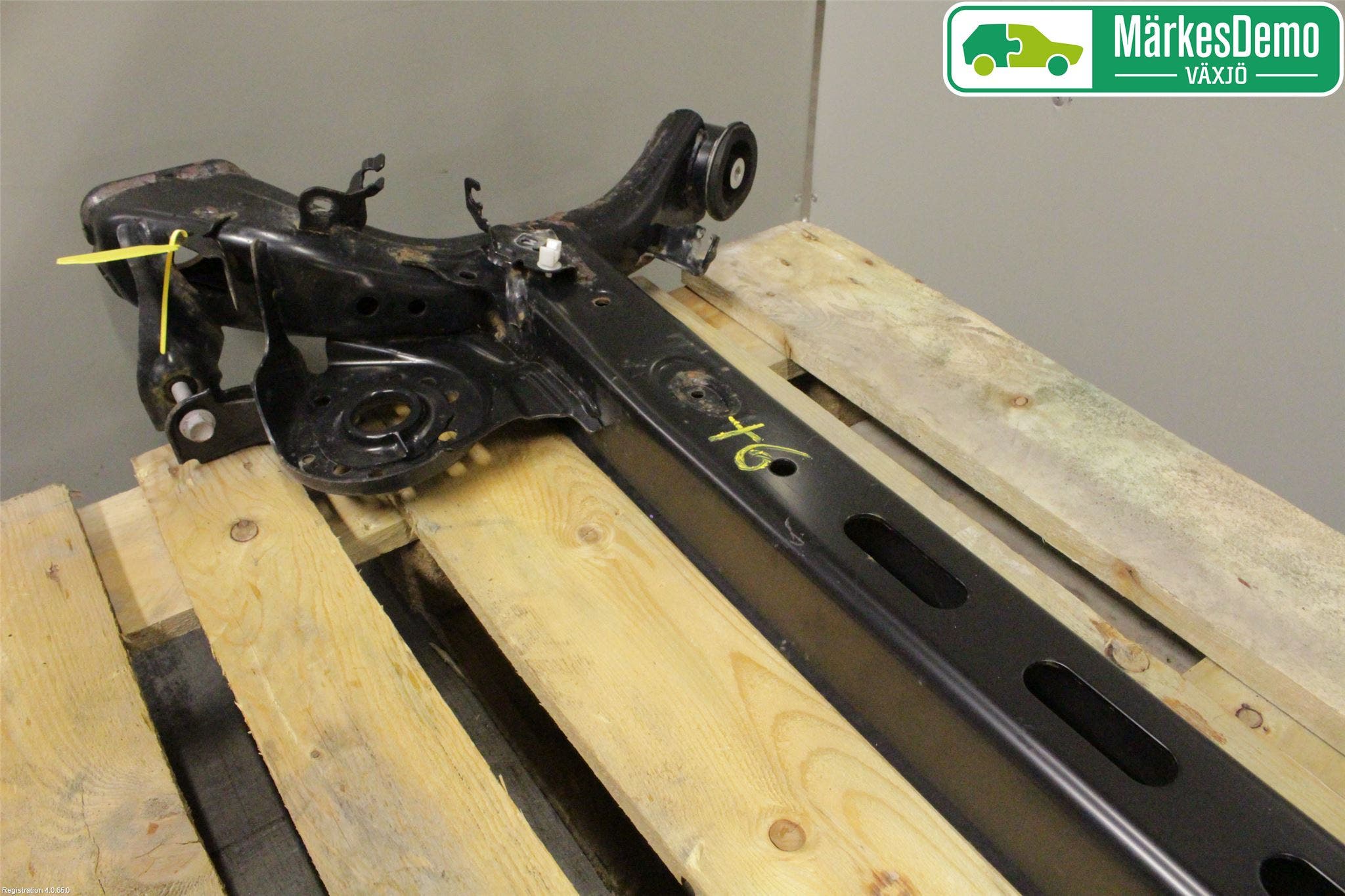 Suzuki SWIFT 17-24 Bakaxelbalk