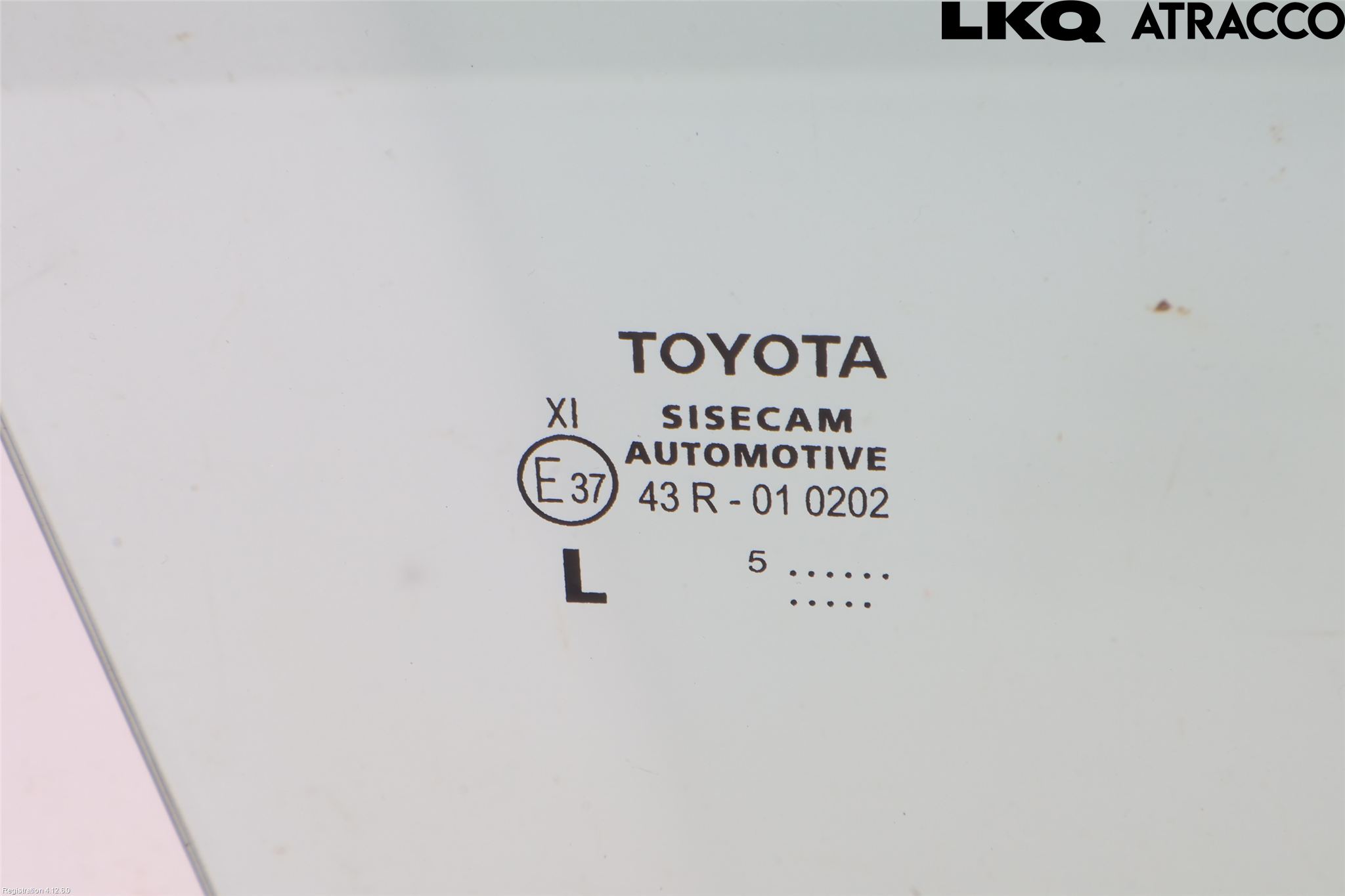 Toyota C-HR 24- Dörruta Fram Höger