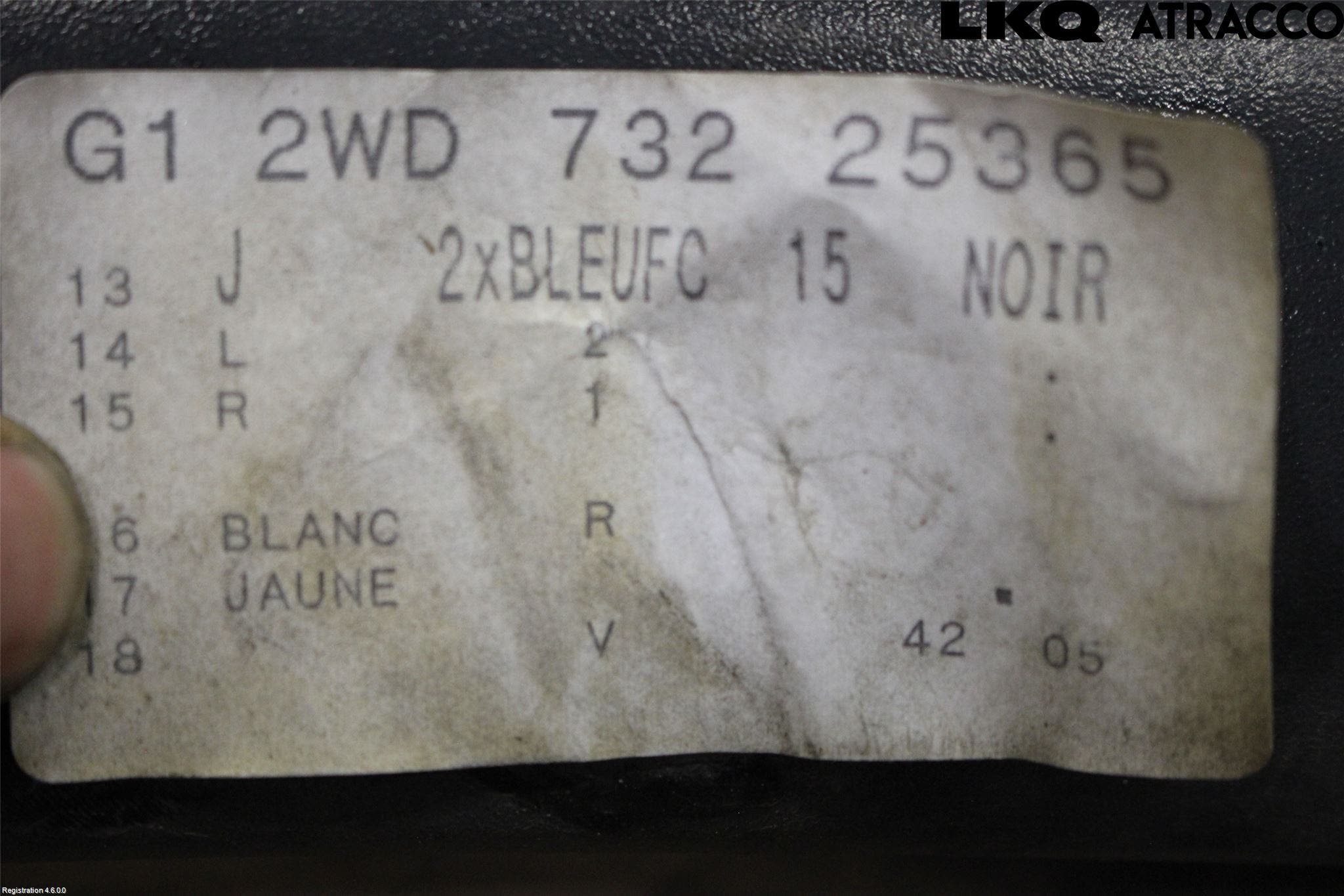 Toyota YARIS XP21 20- Bakaxelbalk