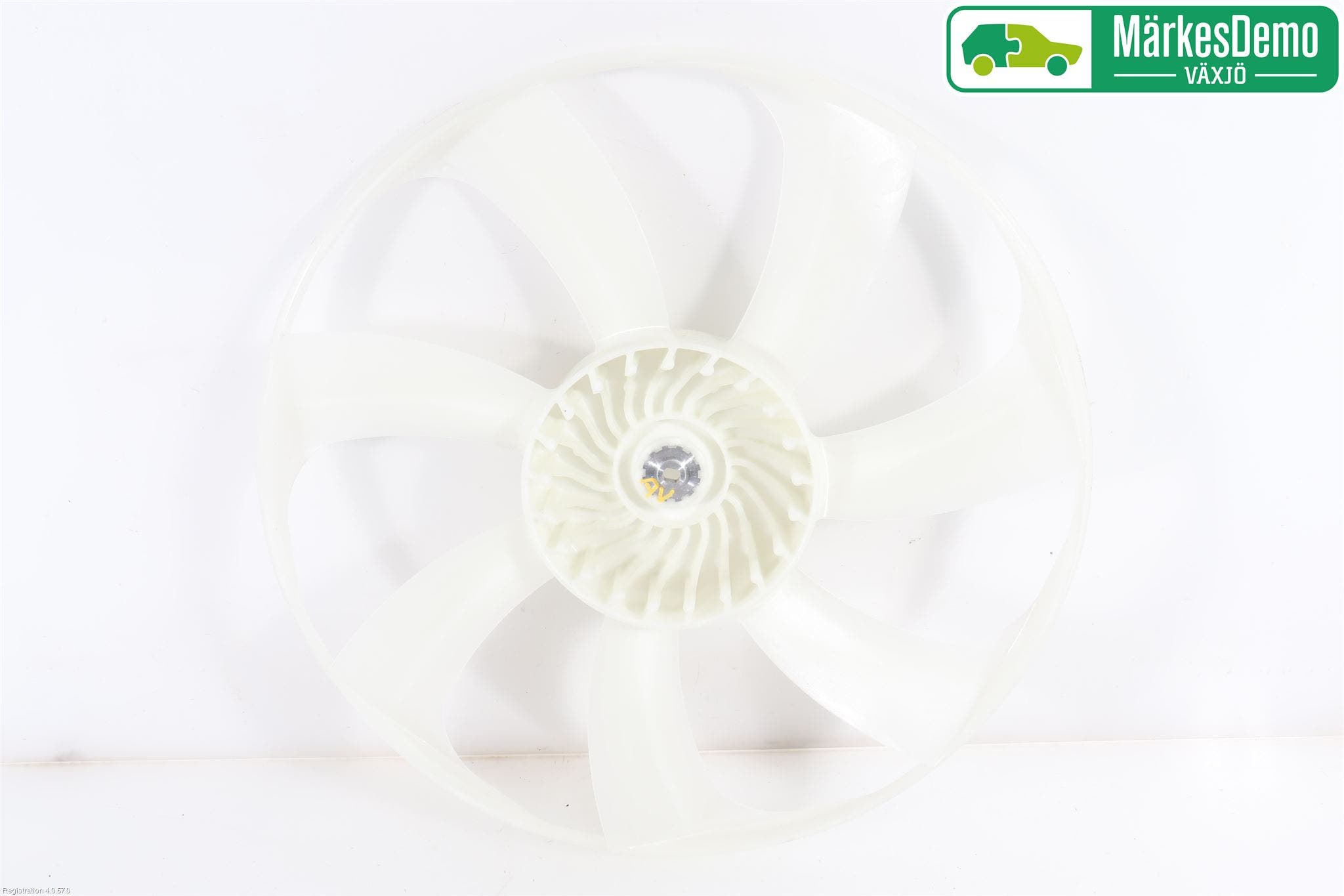 Toyota YARIS XP130 15-20 Kylfläkt-Vinge