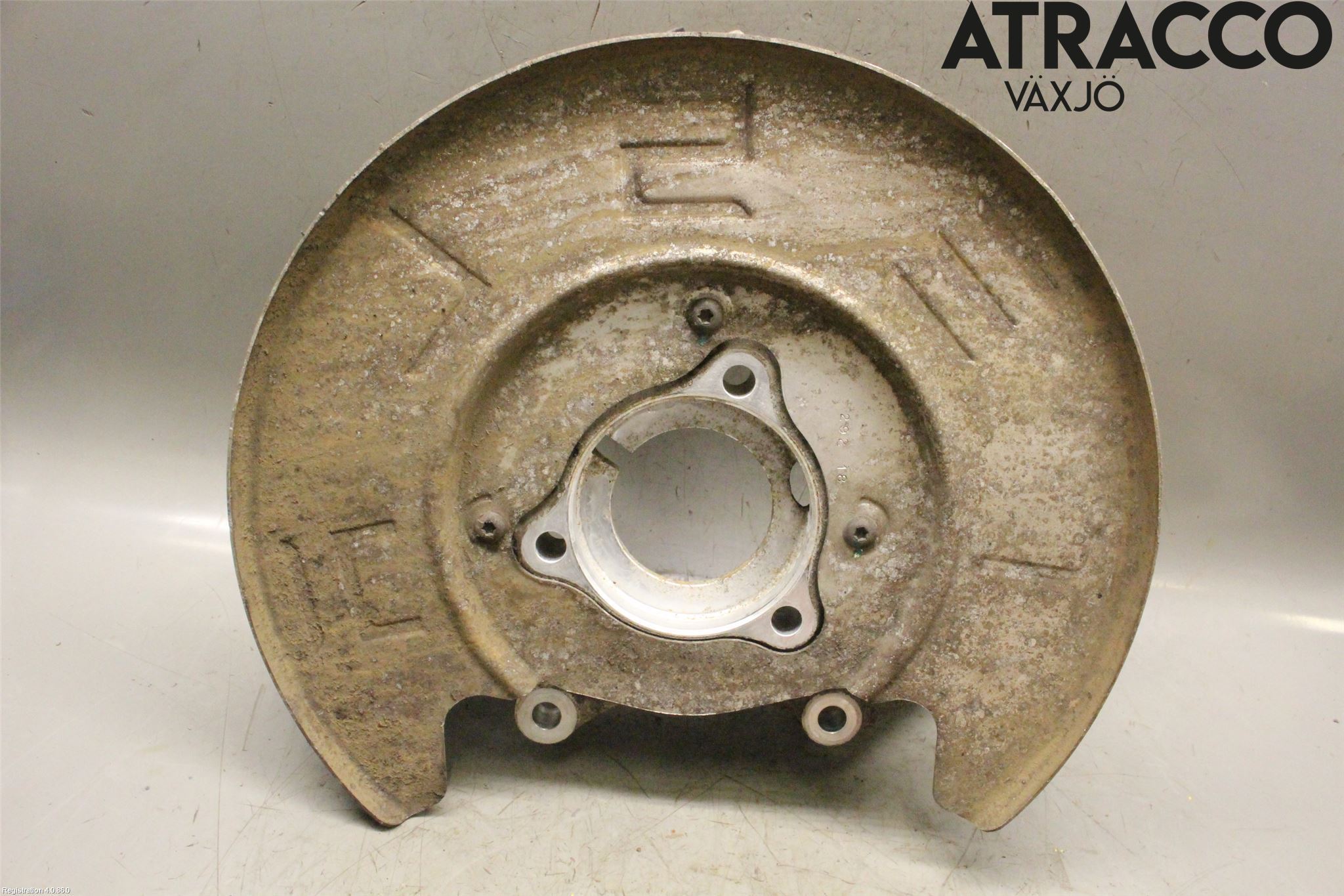 Tesla MODEL 3 17- Hjullagerhus-Spindel Hö B