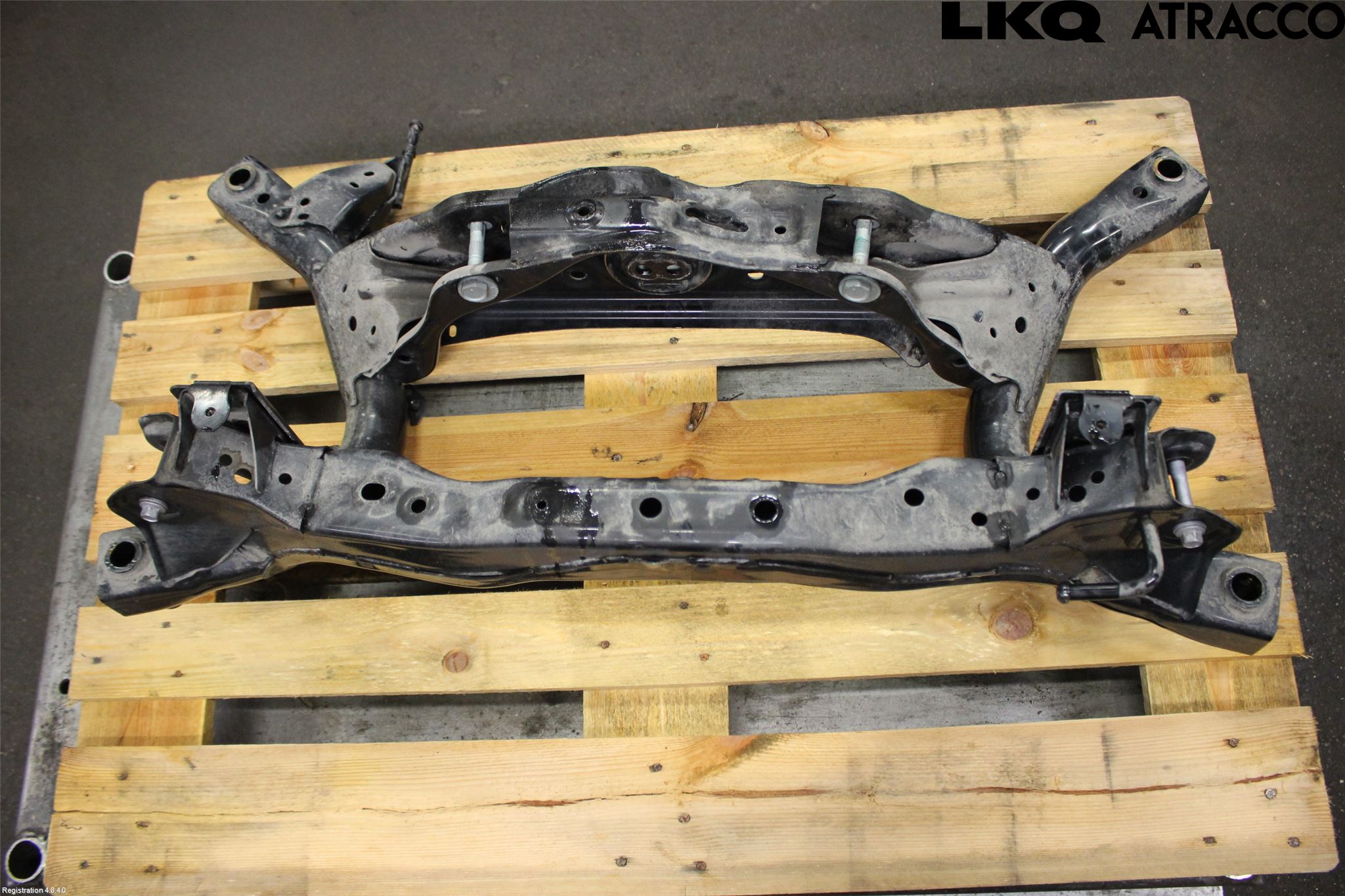 Toyota C-HR 24- Bakaxelbalk