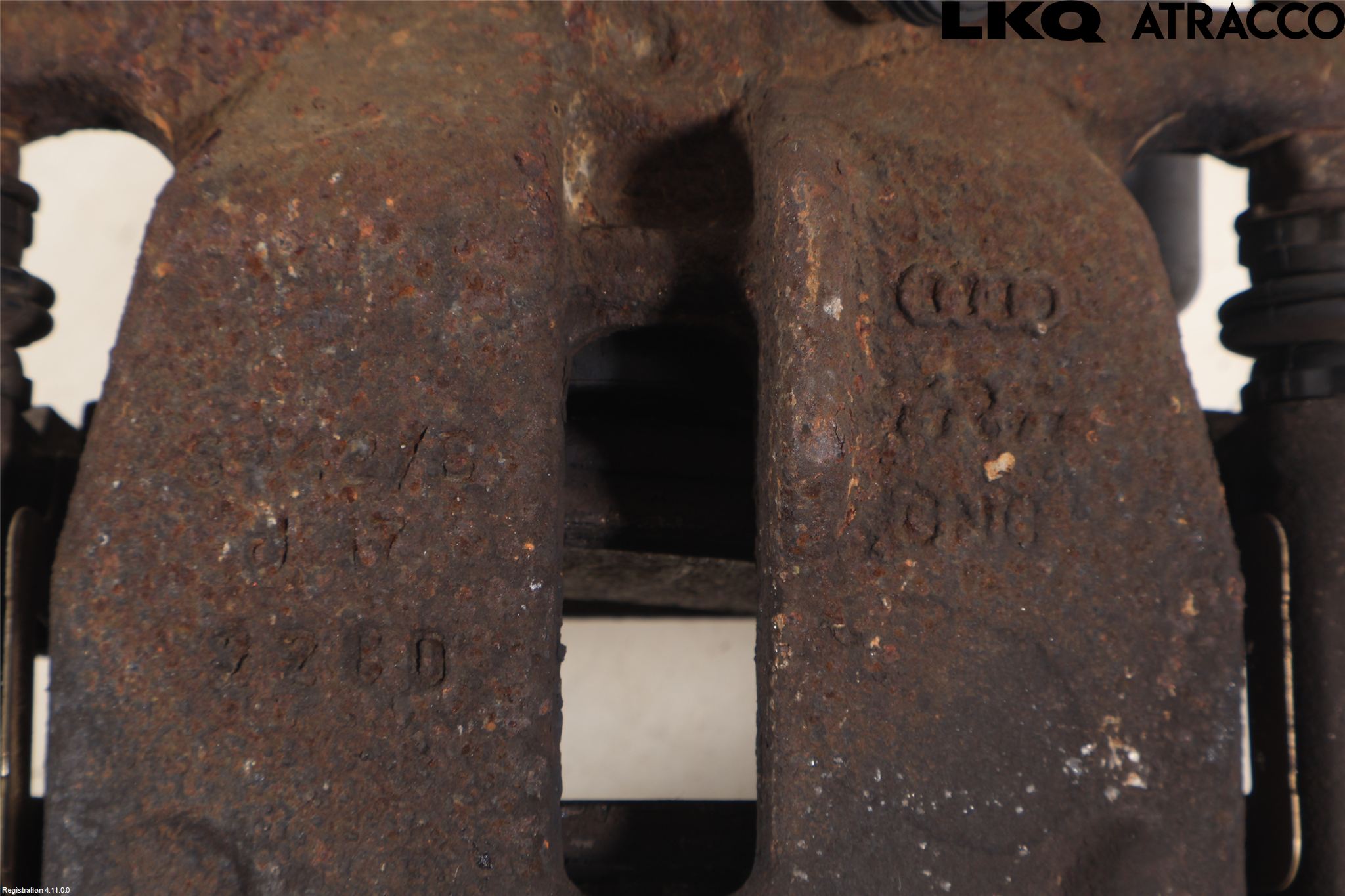 Audi A4/S4 08-11 Bromsok Bak Vänster