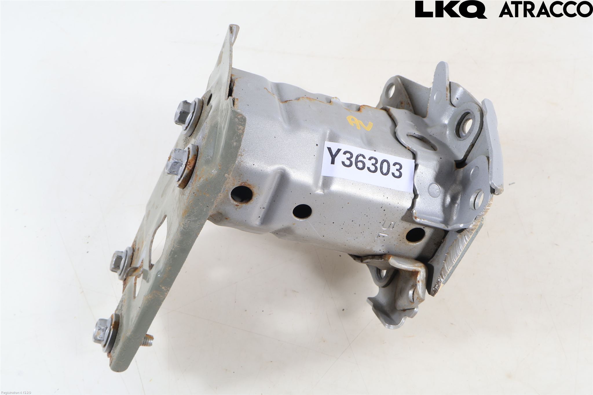 Toyota AURIS 13-19 Stötfångarbärjärn Bak